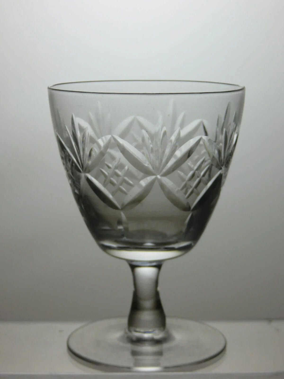 Unknown London Set of 5 Vintage Cut Crystal Goblets Size ONE SIZE - 3 Thumbnail