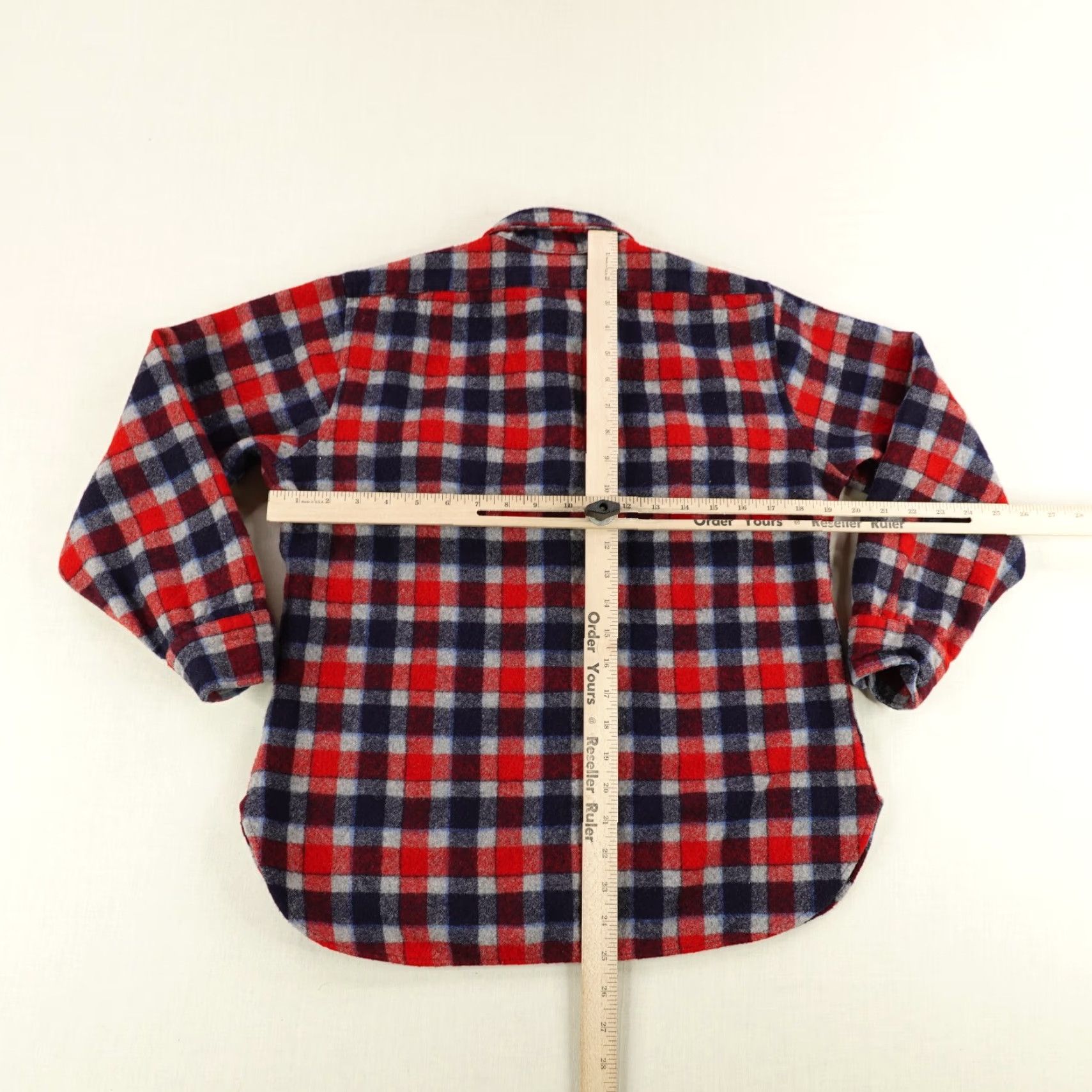 Pendleton VINTAGE Pendleton Shirt Mens Large Plaid Wool Flannel Button-Up Size US L / EU 52-54 / 3 - 4 Thumbnail