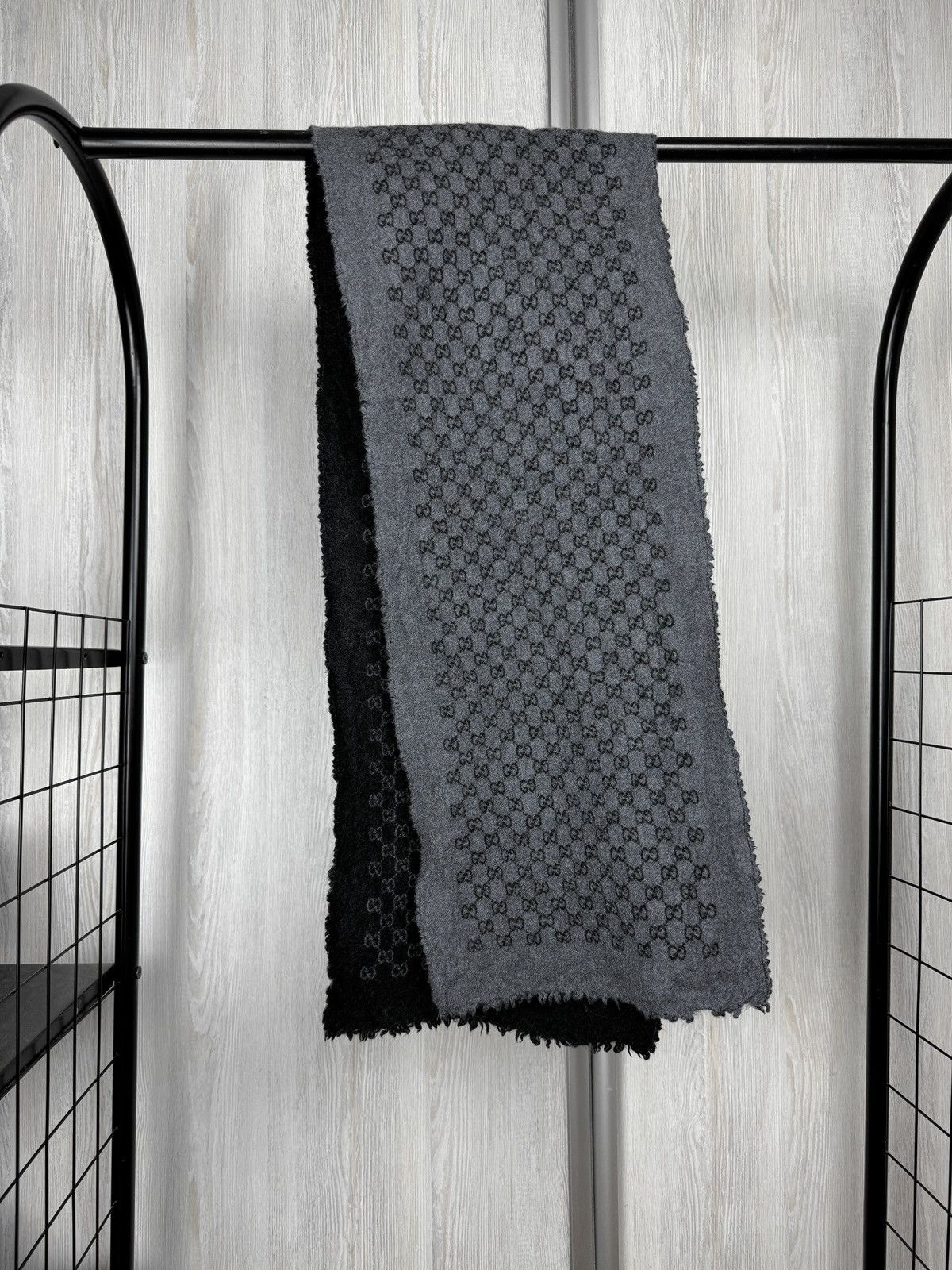 Gucci GUCCI GG Jacquard Wool Unisex Scarf Size ONE SIZE - 3 Thumbnail