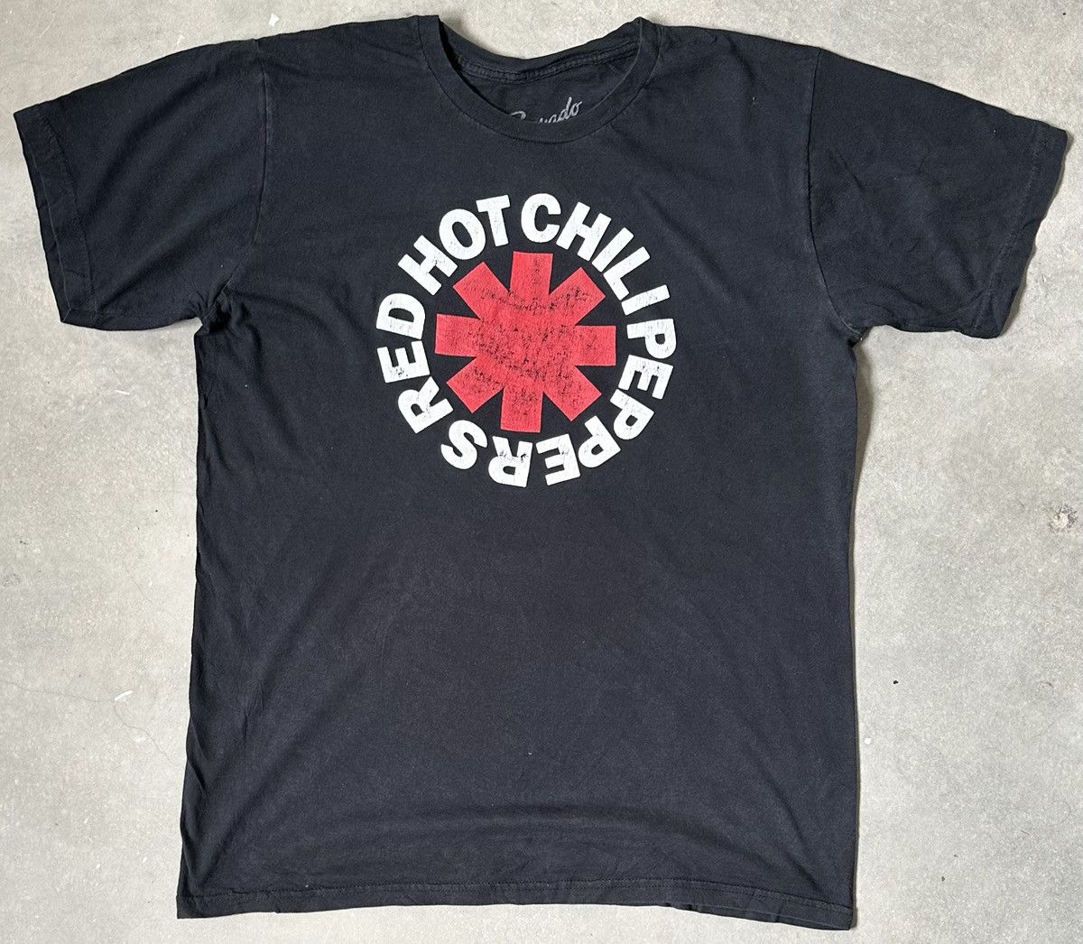 Japanese Brand RHCP RED HOT CHILLI PEPPERS TEE Size US L / EU 52-54 / 3 - 1 Thumbnail