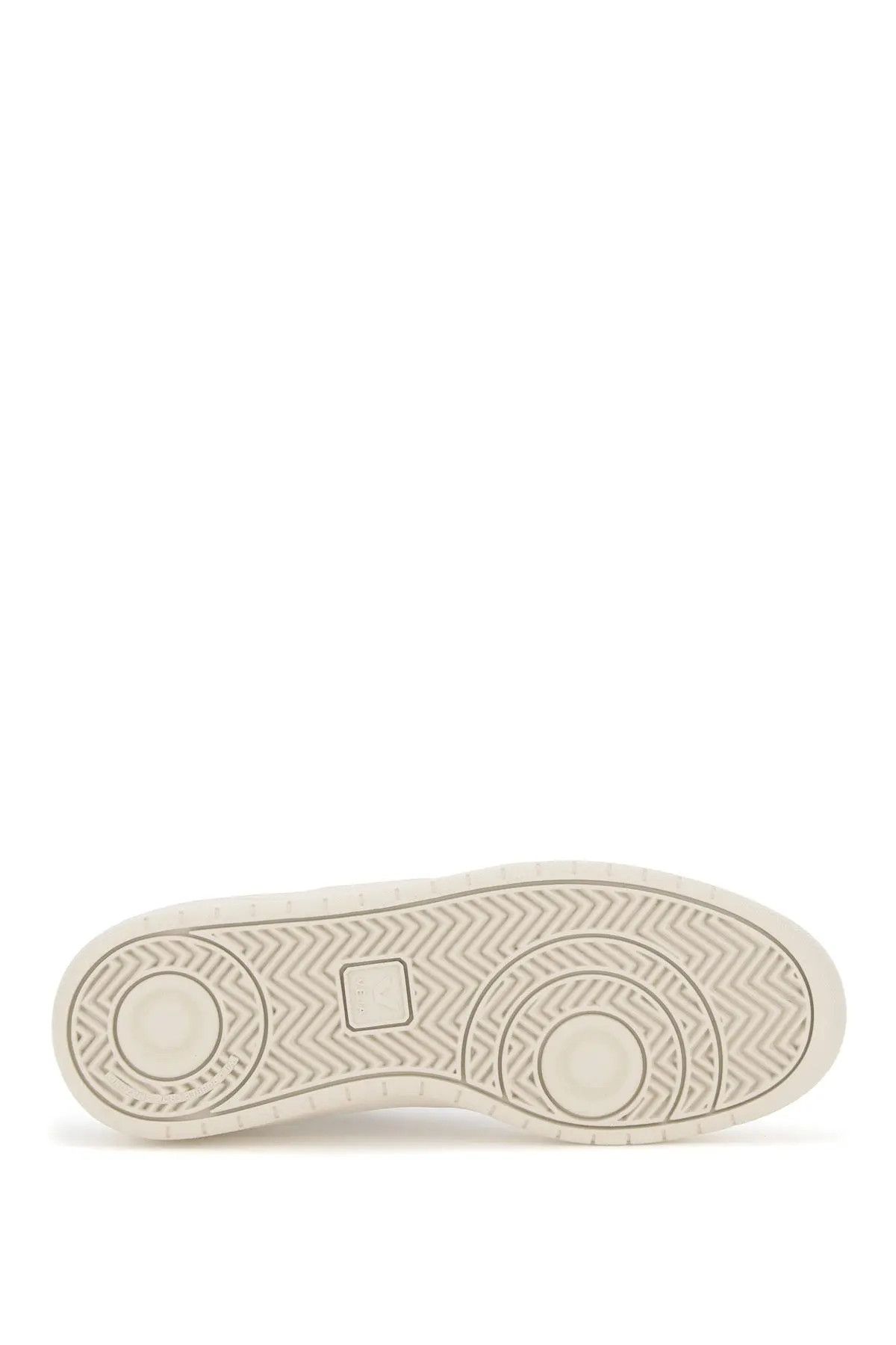 o1s22i1n0324 V-12 Leather Sneakers in White