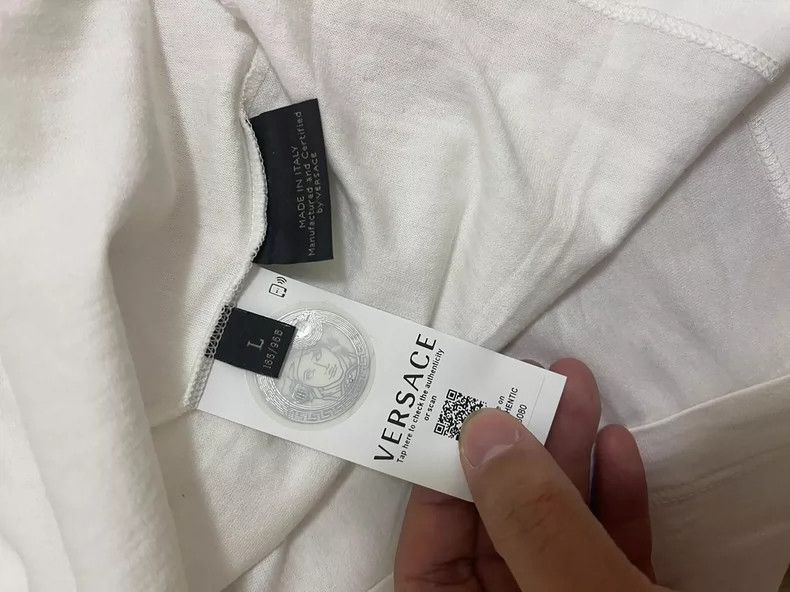 Versace Versace Heavy industry embroidery with diamond main line s Size US L / EU 52-54 / 3 - 3 Thumbnail