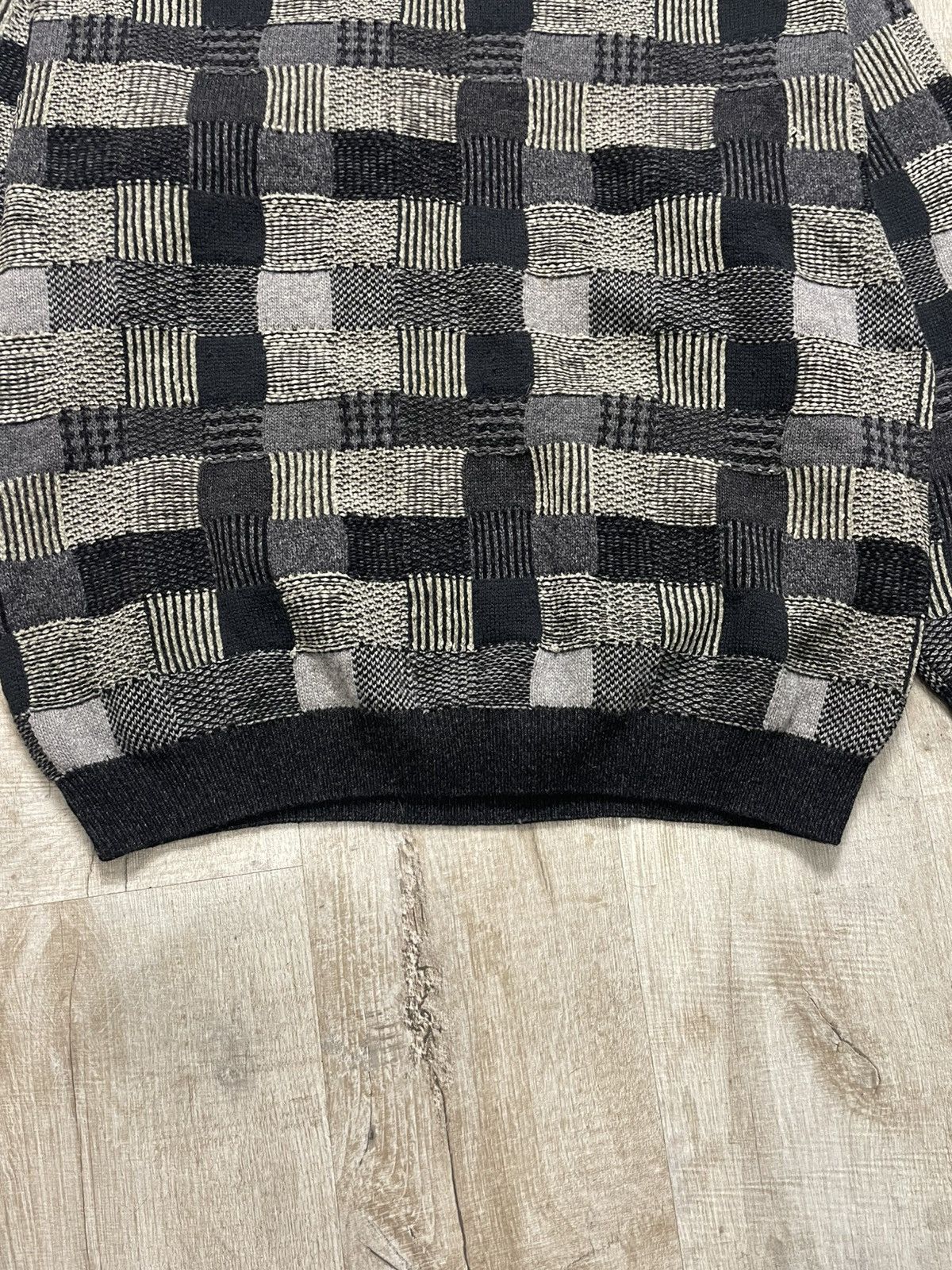 Ermenegildo Zegna Ermenegildo Zegna Knitwear Rhomb Wool Crew neck sweater Size US XL / EU 56 / 4 - 12 Thumbnail