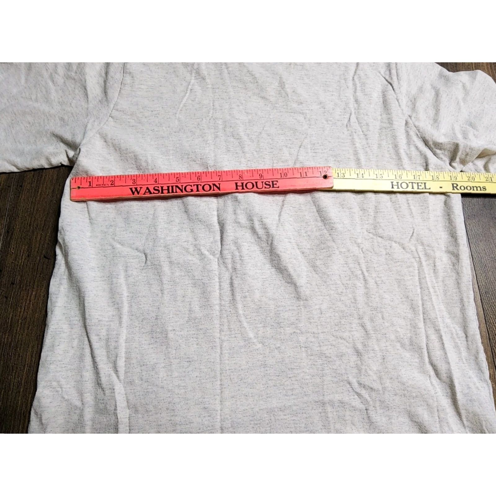 Imperial VINTAGE Imperial Beer T-Shirt Womens L Gray 1924 Cerveza Costa Rica Short Sleeve Size L / US 10 / IT 46 - 3 Thumbnail