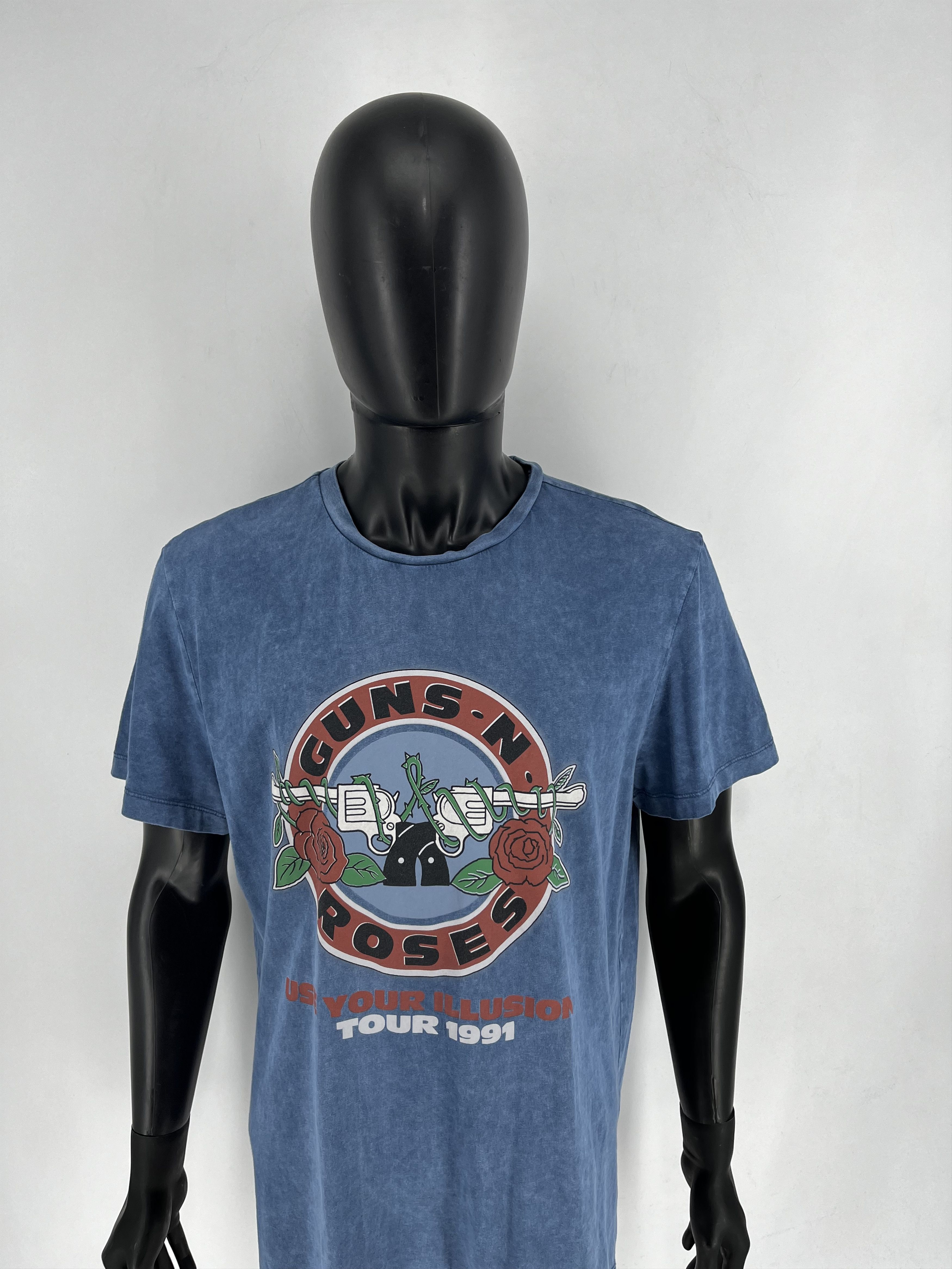Band Tees × Vintage Guns N Roses Use Your Illusion Band Vintage Tshirts Size L Size US L / EU 52-54 / 3 - 5 Thumbnail