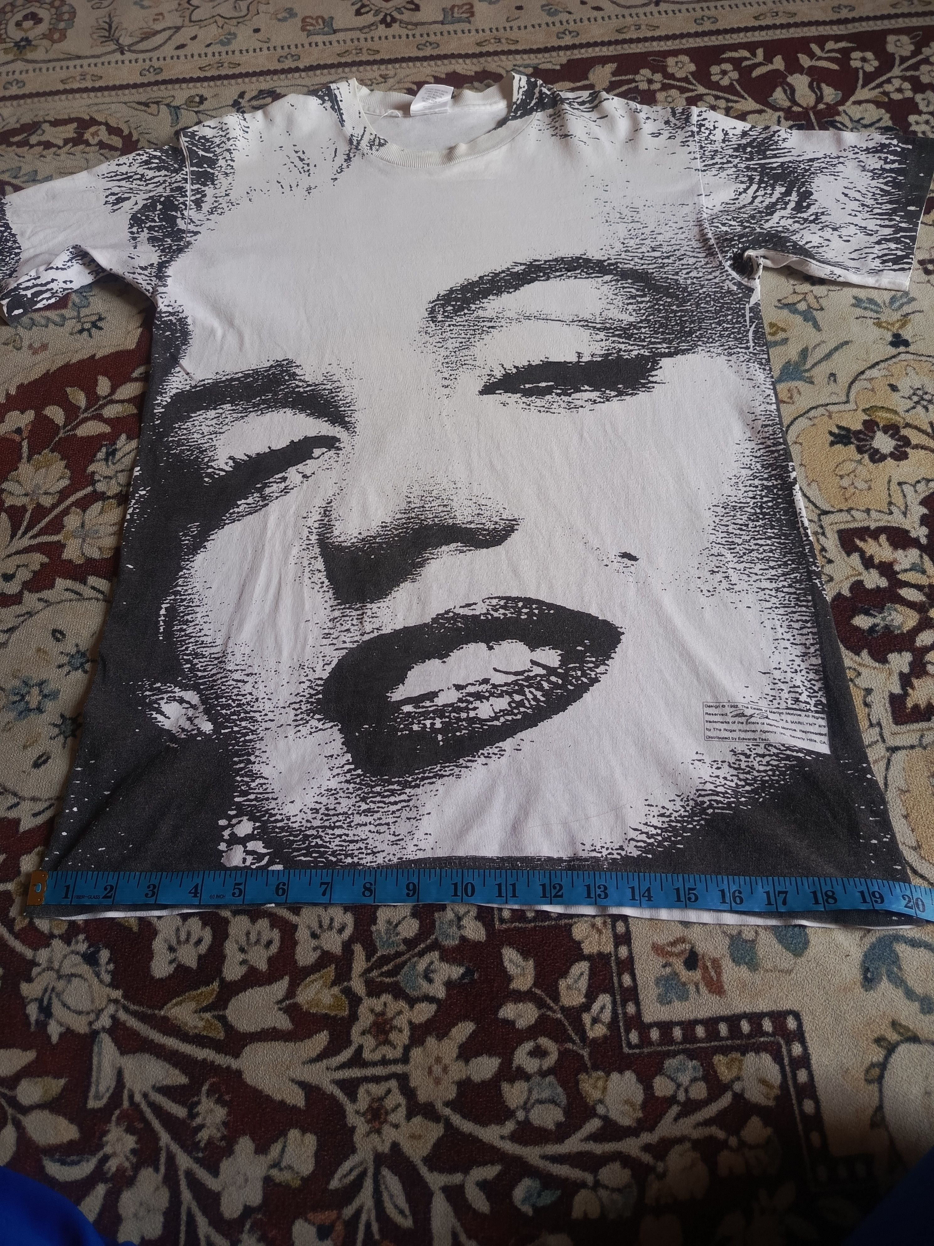 Vintage Over Print Marilyn Monroe Size US M / EU 48-50 / 2 - 11 Thumbnail