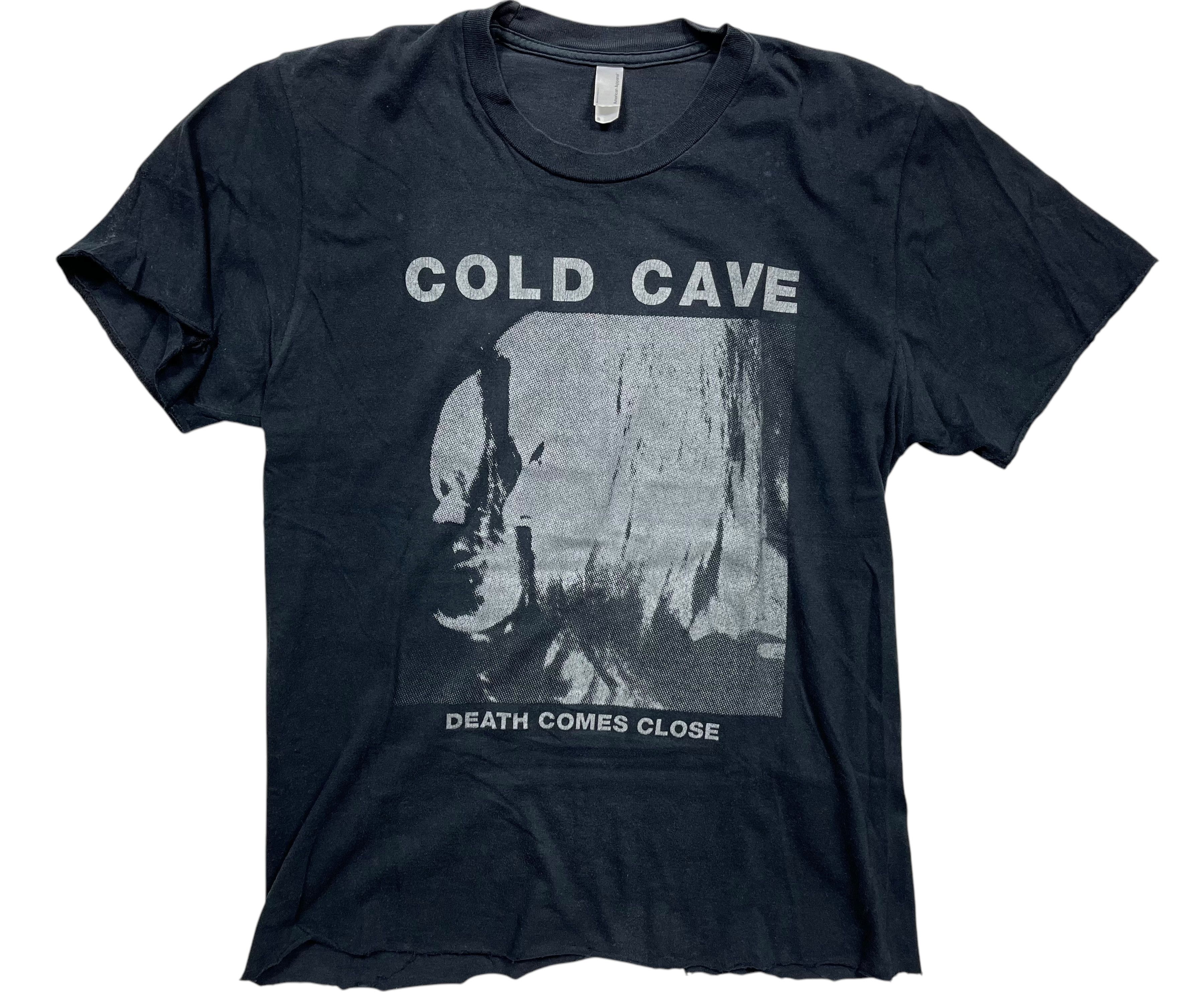 Band Tees Vintage 00s Cold Cave - Death Comes Closer 2009 Album Shirt Size US S / EU 44-46 / 1 - 1 Thumbnail