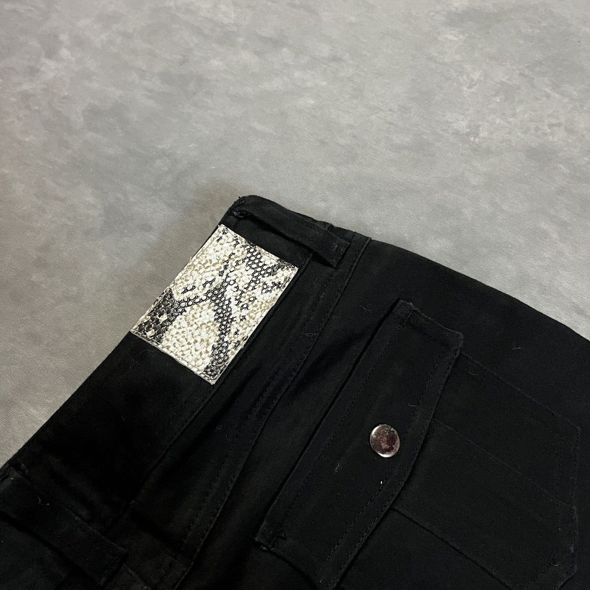 If Six Was Nine P.V.R Y2k Multi Zip Black Flared Punk Vkei Ifsix Lgb Pants Size 27" / US 4 / IT 40 - 11 Thumbnail