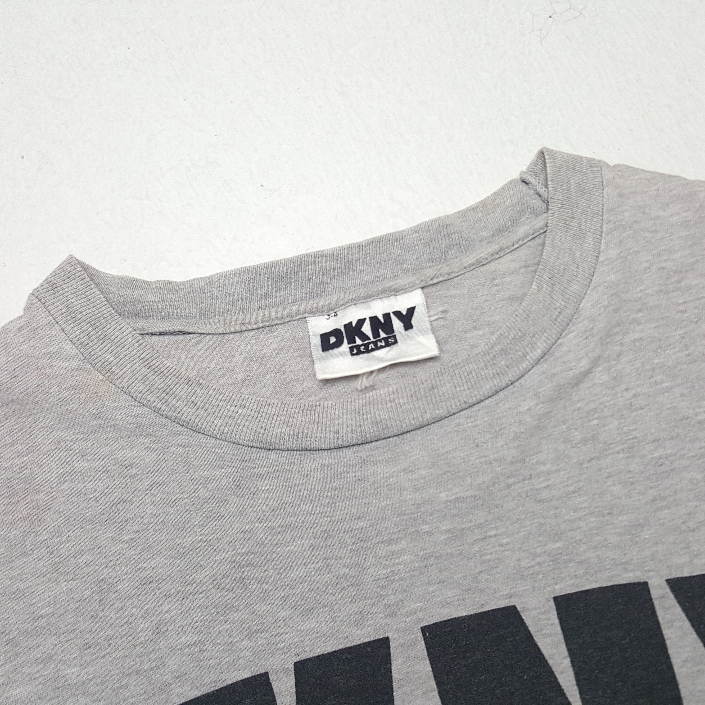 DKNY × Vintage Vintage DKNY American Brand Spellout Tshirt Size US XL / EU 56 / 4 - 3 Thumbnail