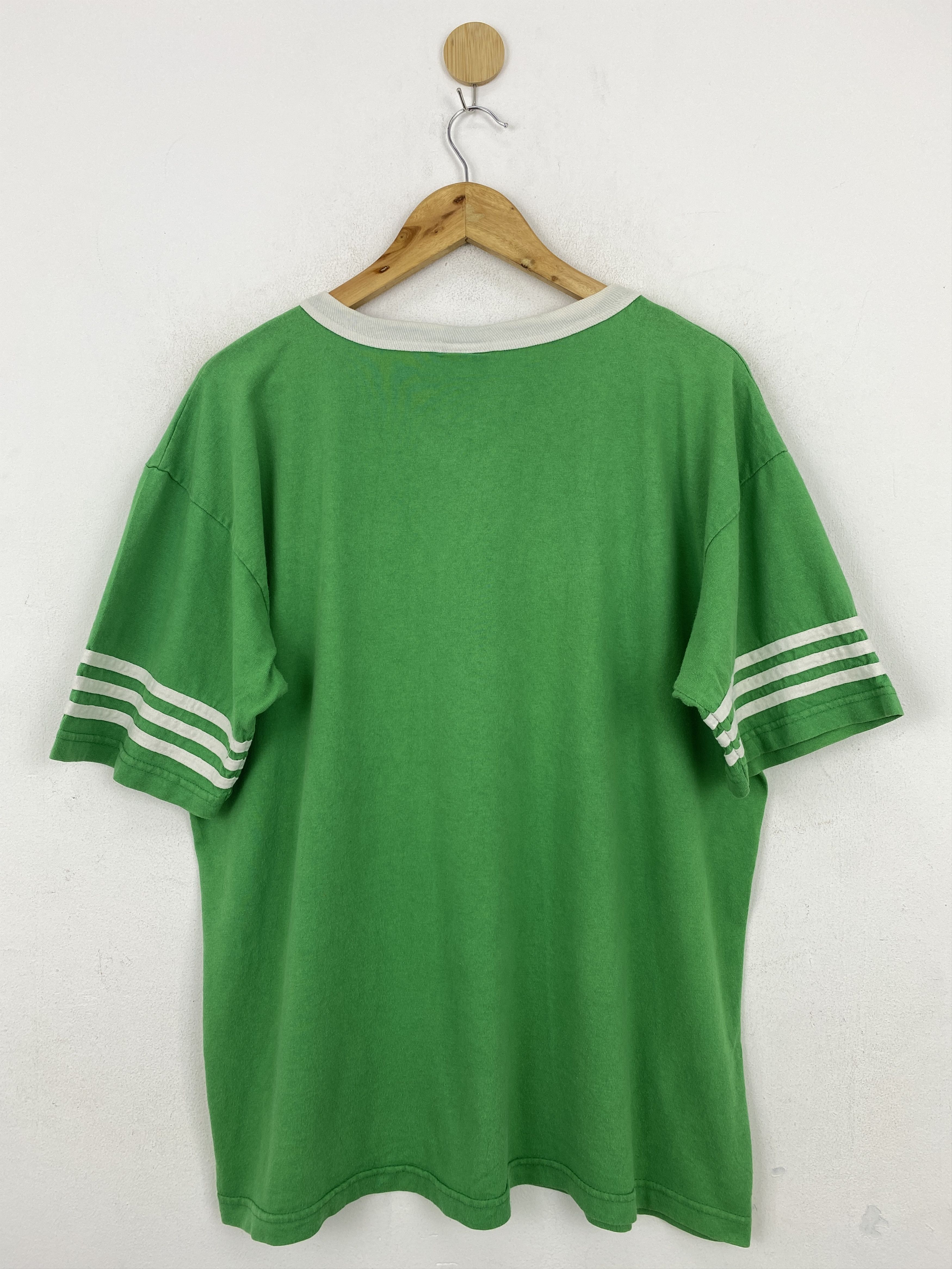 Band Tees × Vintage Vintage 2002 Green Day Kiss Me, I'm Punk! Band Tee TA0545 Size US L / EU 52-54 / 3 - 4 Thumbnail