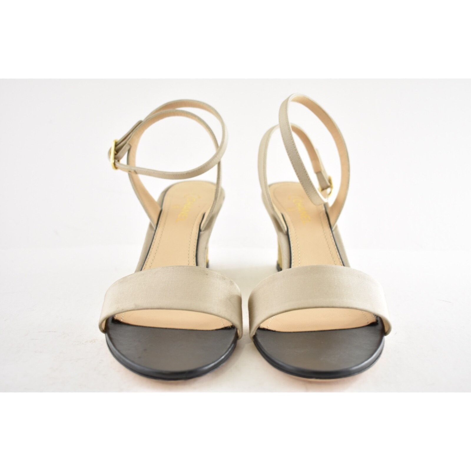 Chanel 17PGrosgrain Pearl CC Ankle Strap Sandals Wedge Heel Pump 37 Size US 7 / IT 37 - 6 Thumbnail