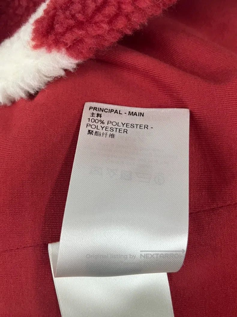 Louis Vuitton Louis Vuitton Nigo Co-branded Red and White Checked Polar Size US S / EU 44-46 / 1 - 6 Thumbnail