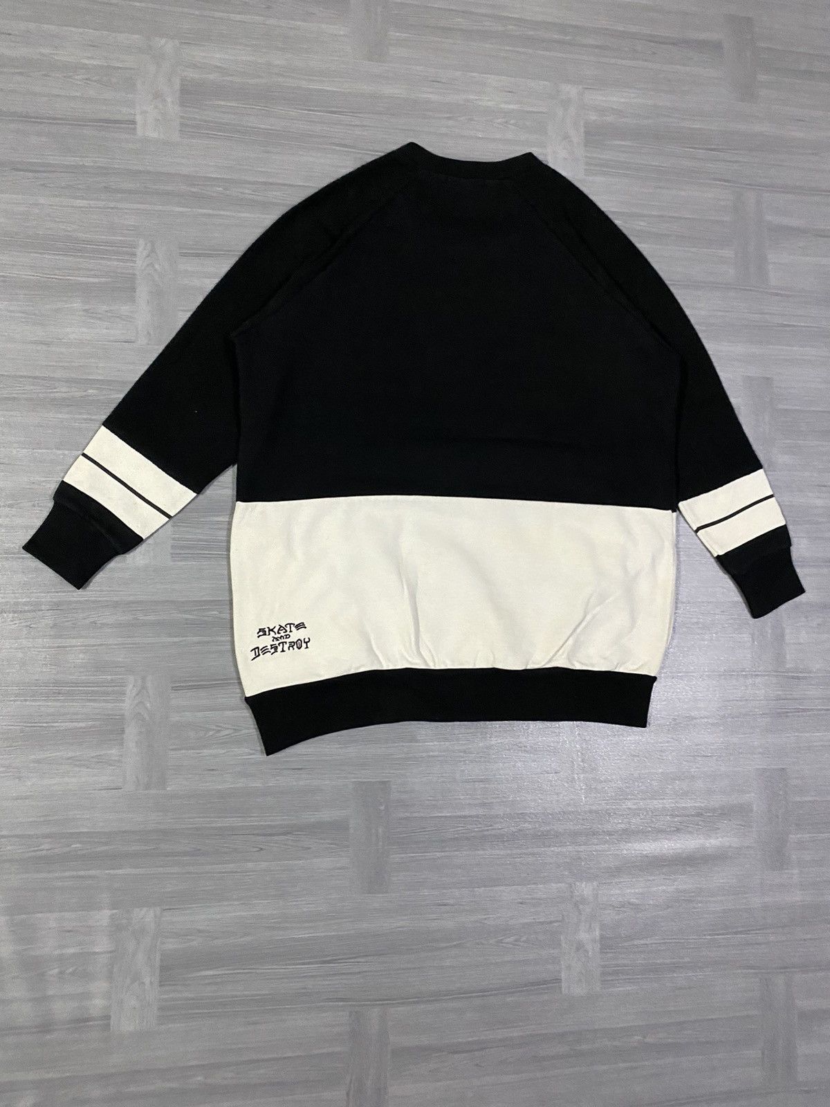 Thrasher Jouetie X Thrasher Sweatshirt Size US L / EU 52-54 / 3 - 16 Thumbnail