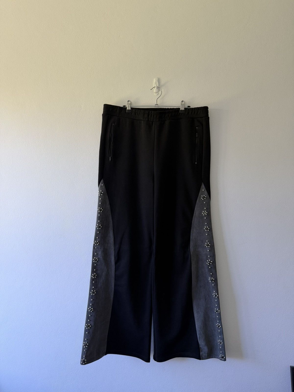 Other Matiere De Desirs Studded Sweats Size US 34 / EU 50 - 1 Thumbnail