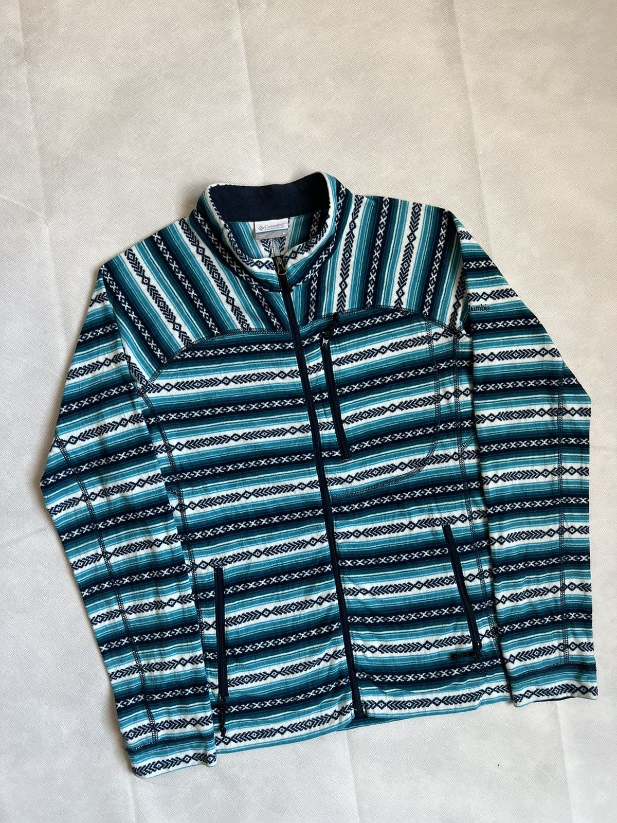 Columbia Columbia Blublue Native Print Sweater Size M / US 6-8 / IT 42-44 - 5 Thumbnail