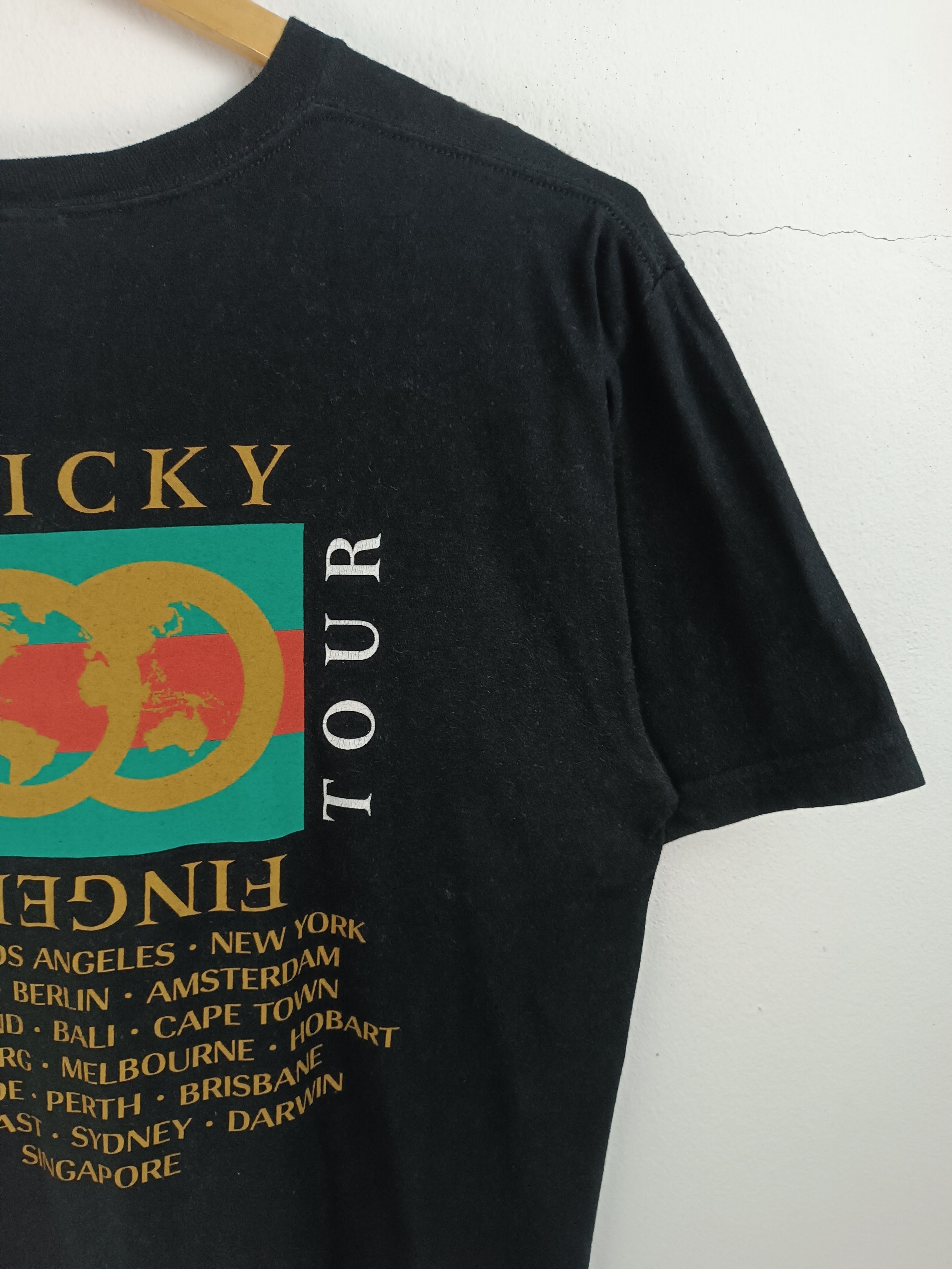 Band Tees VINTAGE STICKY FINGERS WORLD TOUR PARODY DESIGNER VERY RARE Size US L / EU 52-54 / 3 - 12 Thumbnail