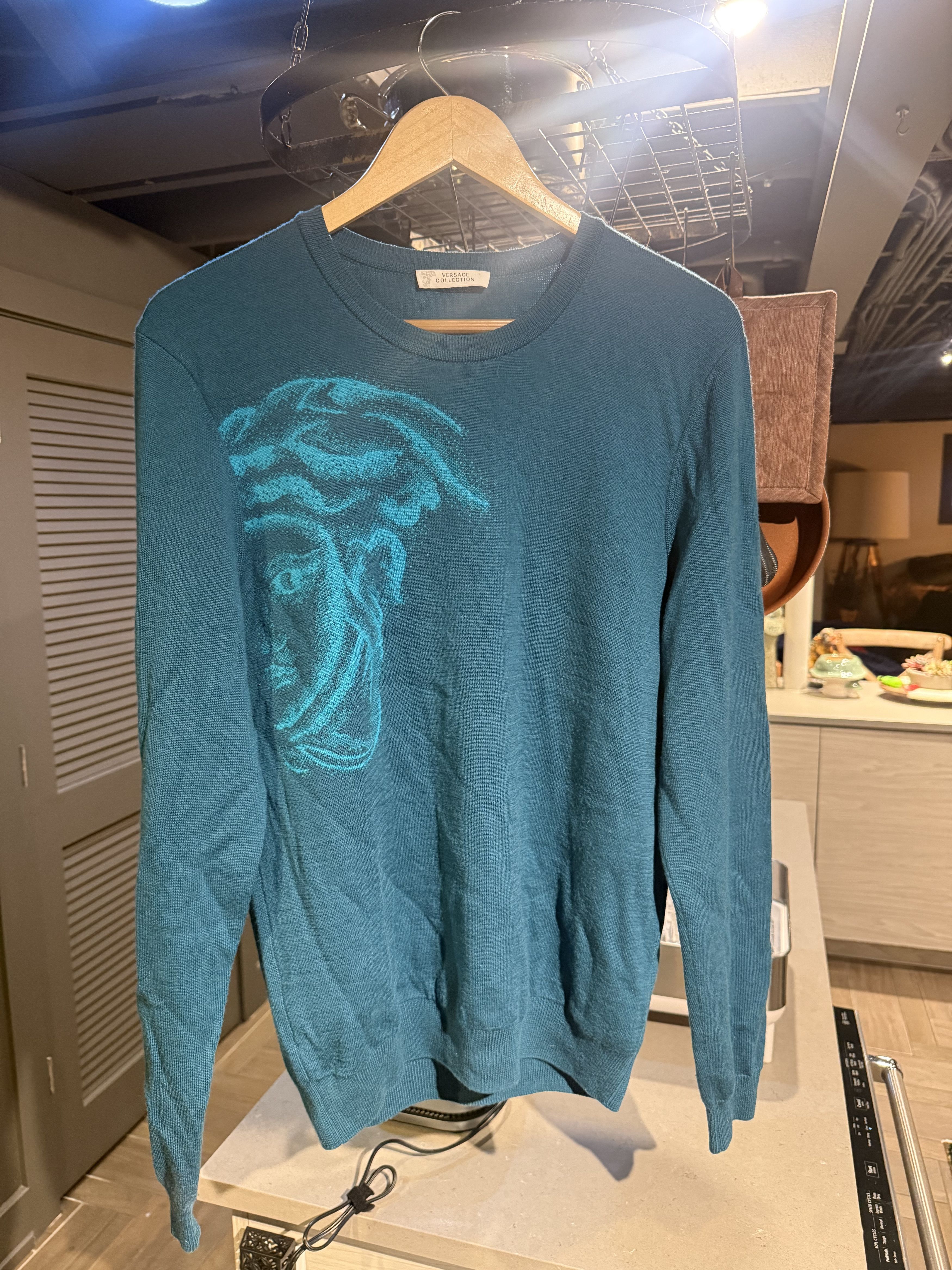 Versace Versace Long Sleeve Cerulean Size US M / EU 48-50 / 2 - 1 Thumbnail