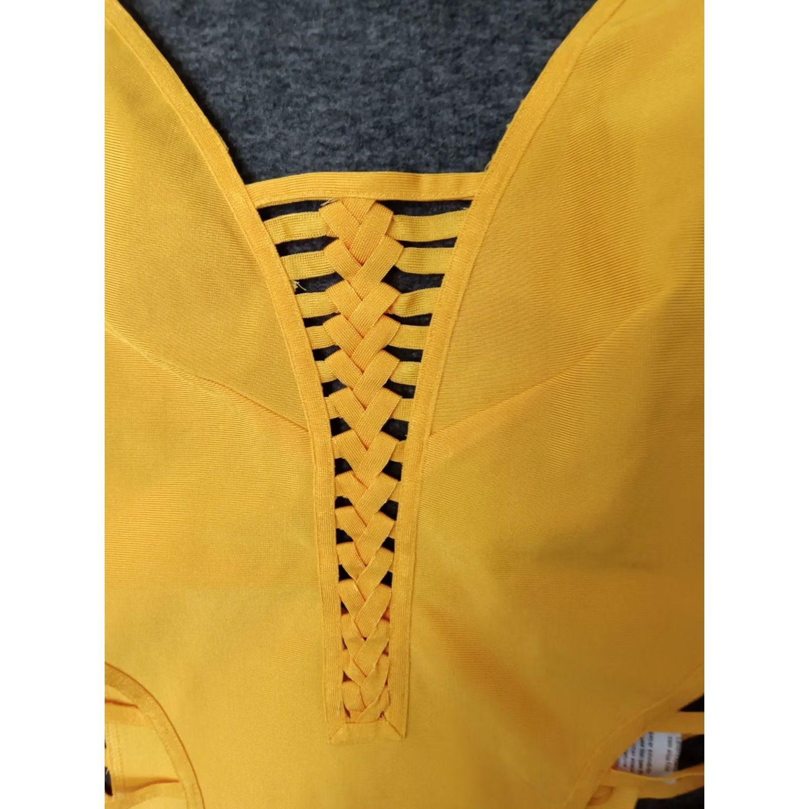 Vintage Codigo One Piece Swimsuit L Yellow One Piece Women Strappy Open Back Tank Top Pattern: Solid Beach Adjustable Strap Mens Womens Girls Boys Size L / US 10 / IT 46 - 3 Thumbnail