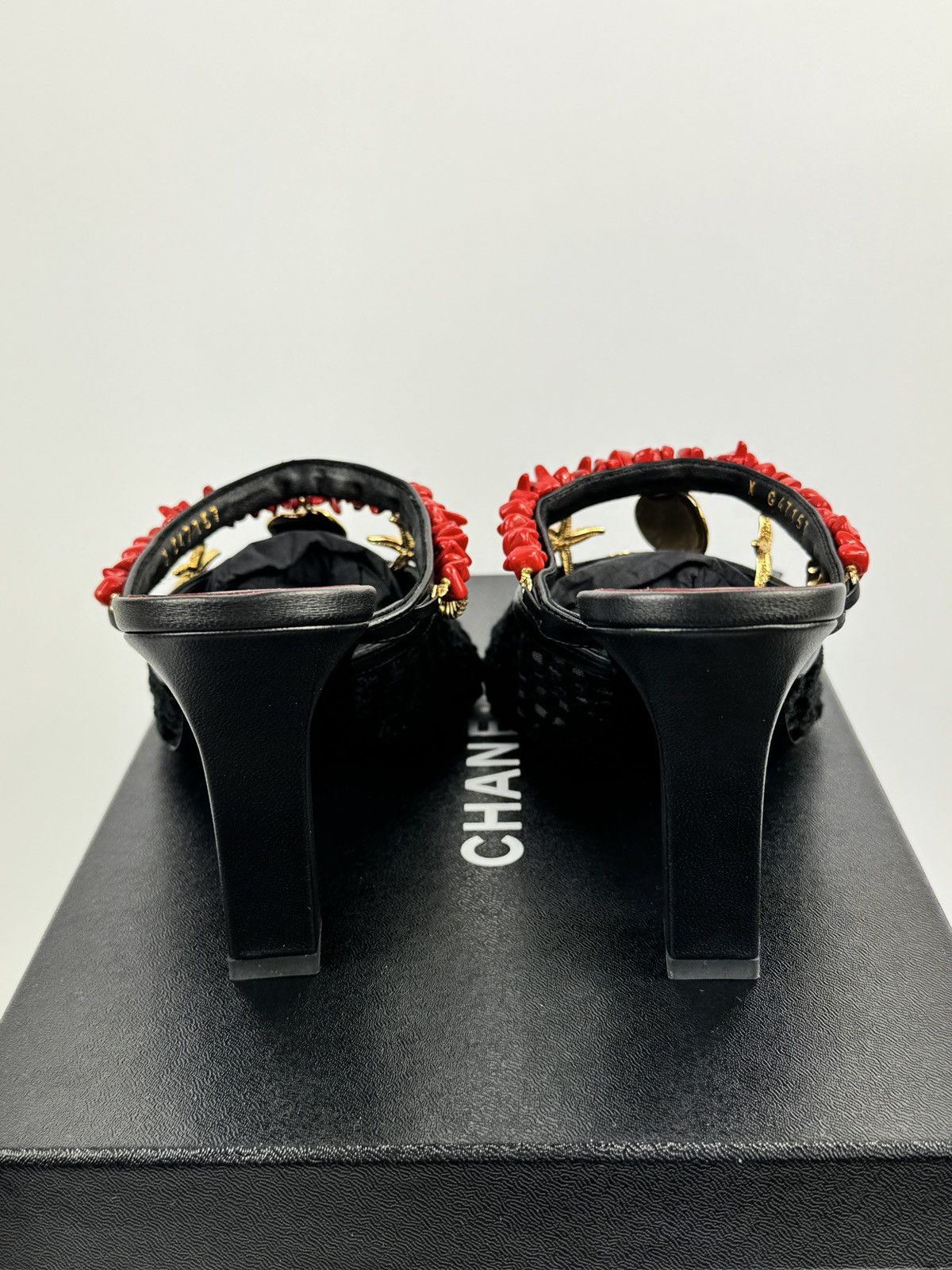 Chanel COCO BEACH 2026 CHARM MULES *VERY LIMITED* Size US 8.5 / IT 38.5 - 4 Thumbnail