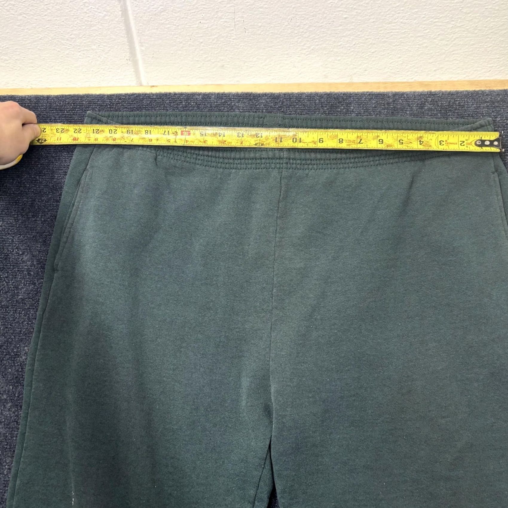 Wilson VINTAGE? No. Wilson Sweatpants Mens 2XL Green Fleece Joggers Elastic Waist Pockets Athletic Size US 39 - 3 Thumbnail