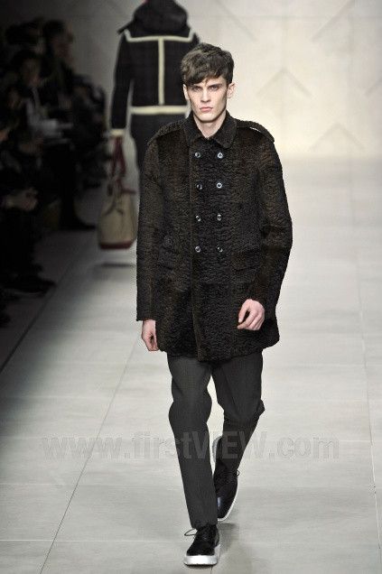 Burberry Prorsum F/W 2011 RUNWAY REX RABBIT FUR COAT Size US M / EU 48-50 / 2 - 3 Thumbnail