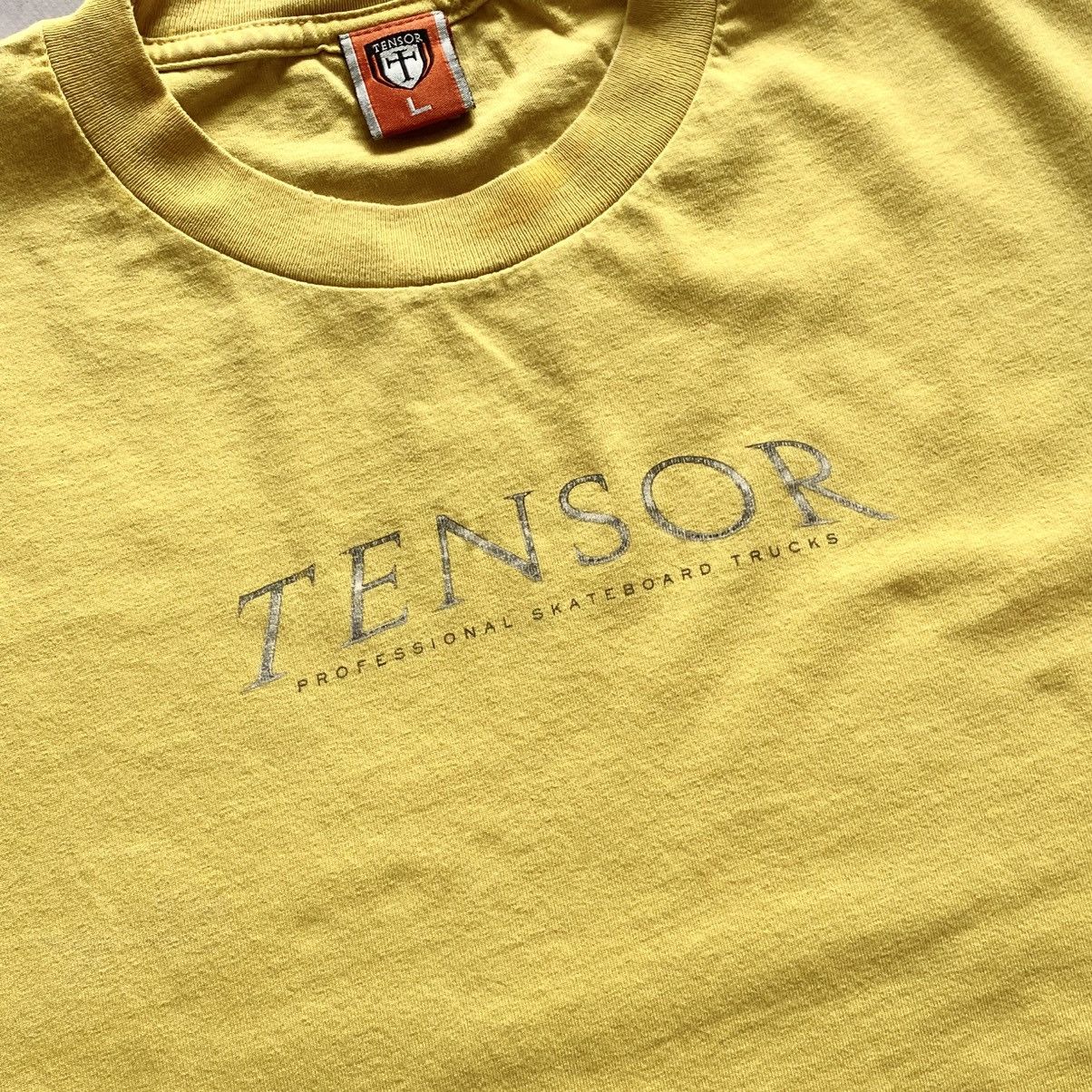 Blind Skateboards VTG Tensor Skateboard Track Faded Trashed Blind Vibe T-Shirt Size US L / EU 52-54 / 3 - 6 Thumbnail