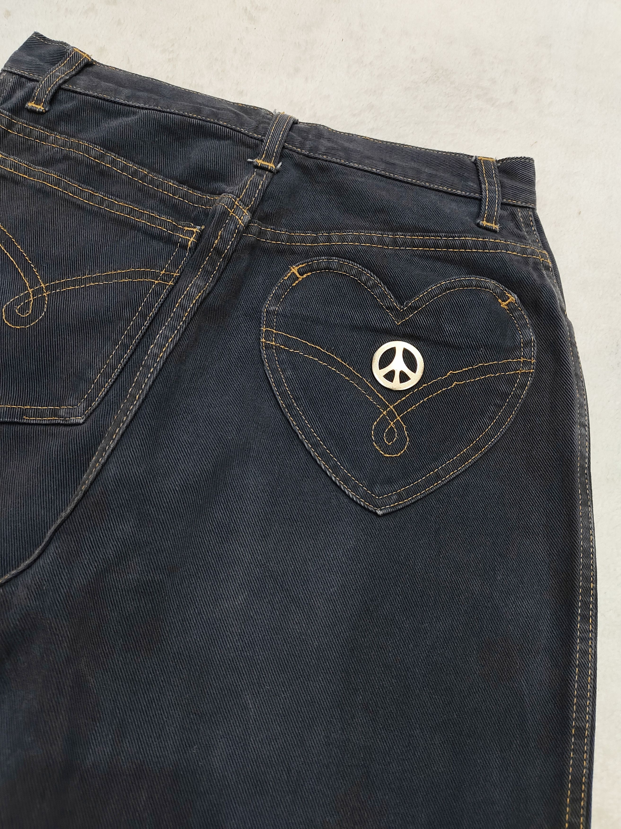 Moschino 90s Moschino🇮🇹 Y2K Peace Symbol Heart Pocket Jeans Size 29" - 3 Thumbnail