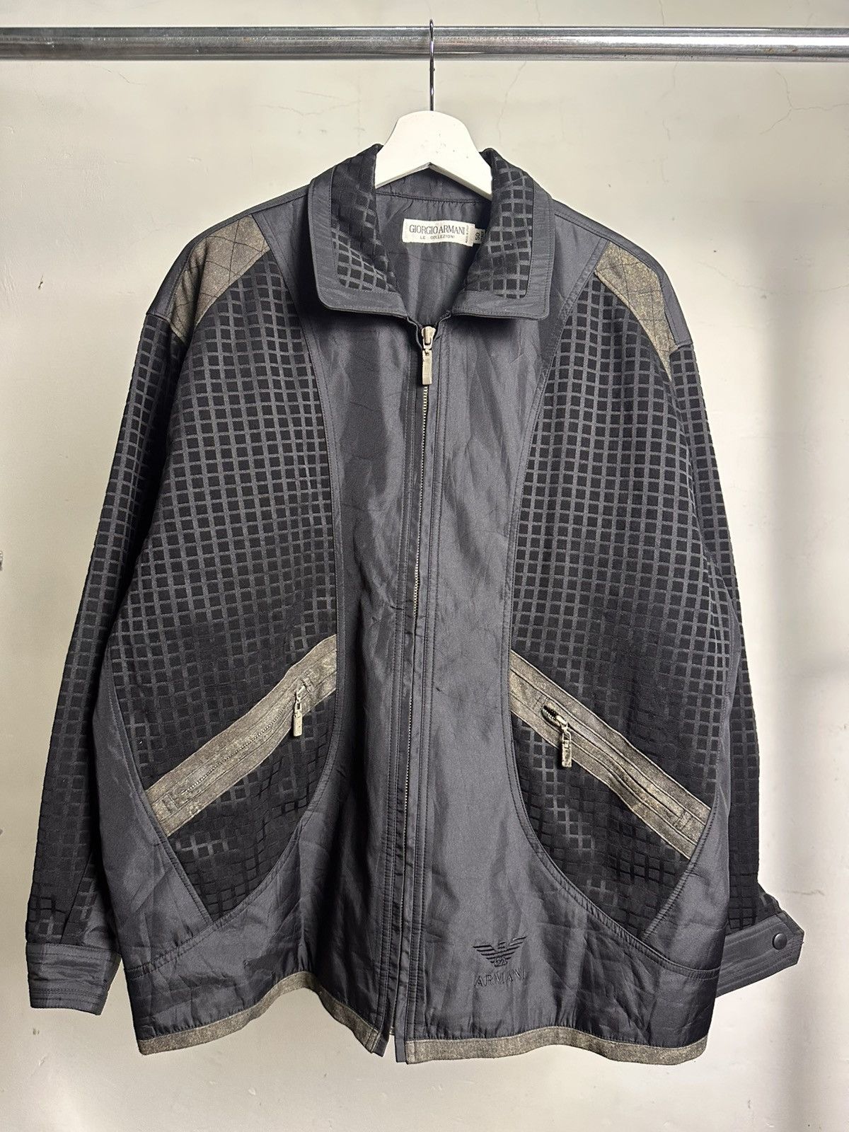 Giorgio Armani Vintage Giorgio Armani Le Collezioni Tonal Grid Zip Jacket Size US L / EU 52-54 / 3 - 1 Thumbnail