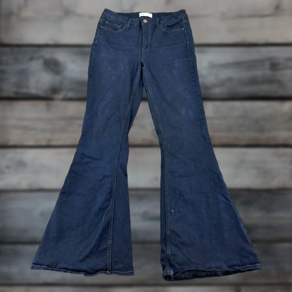 Vintage VINTAGE Buckle Jeans Womens 29x33.5 Black Denim Flared High Rise Stretch Inseam 33.5 Regular Rock Vintage Ladies Womens Size 30" / US 8 / IT 44 - 1 Thumbnail