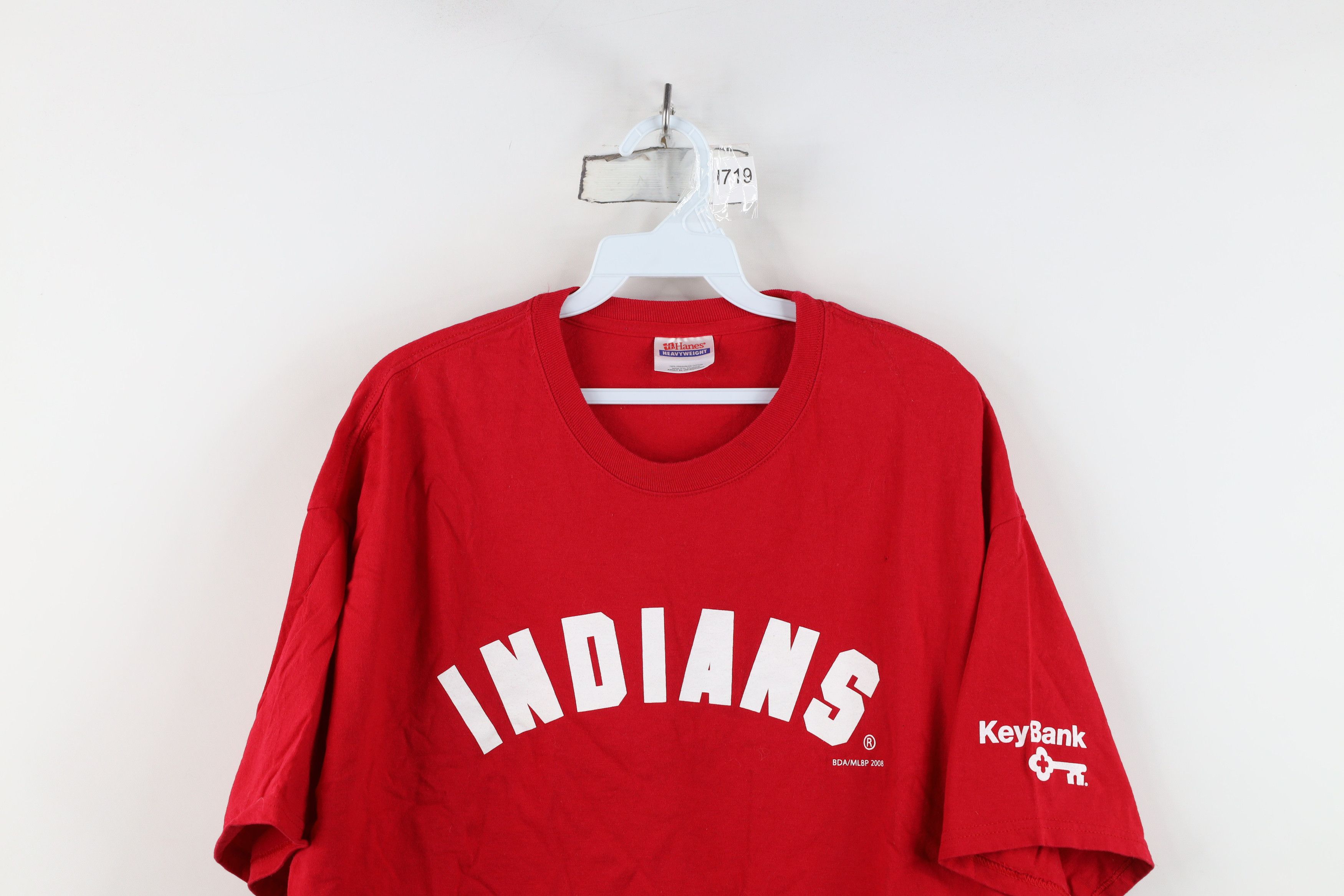 Vintage Vintage Y2K 2008 Cleveland Indians Baseball T-Shirt Red Size US XL / EU 56 / 4 - 2 Thumbnail