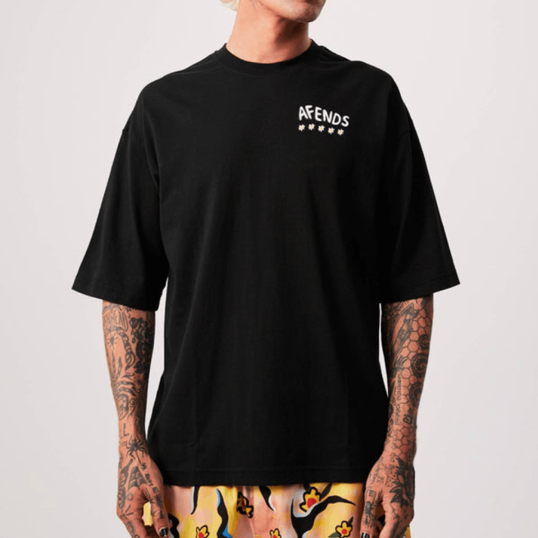Afends BNWT Afends - Flowers - Recycled Oversized T-Shirt - Size L Size US L / EU 52-54 / 3 - 1 Thumbnail