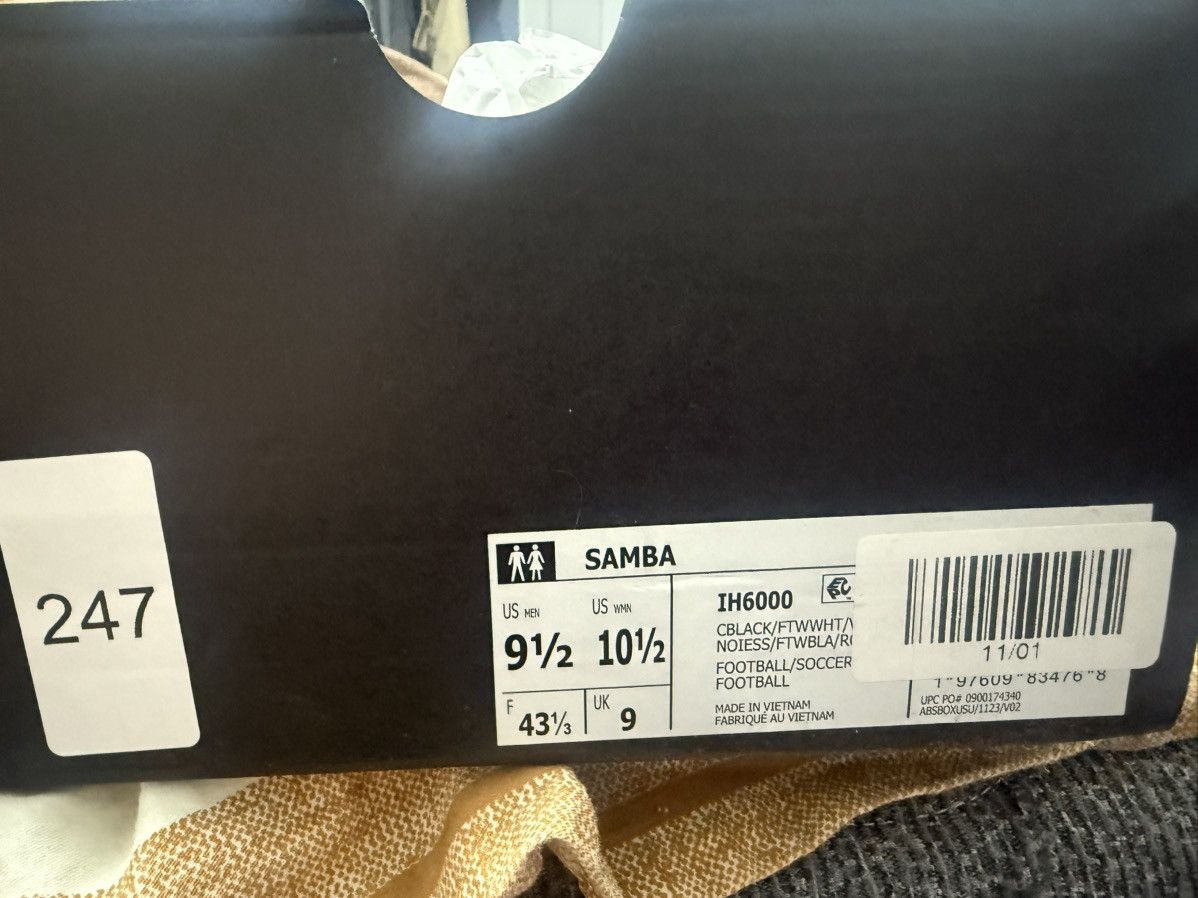 Adidas Adidas Sambas Size US 9.5 / EU 42-43 - 6 Thumbnail