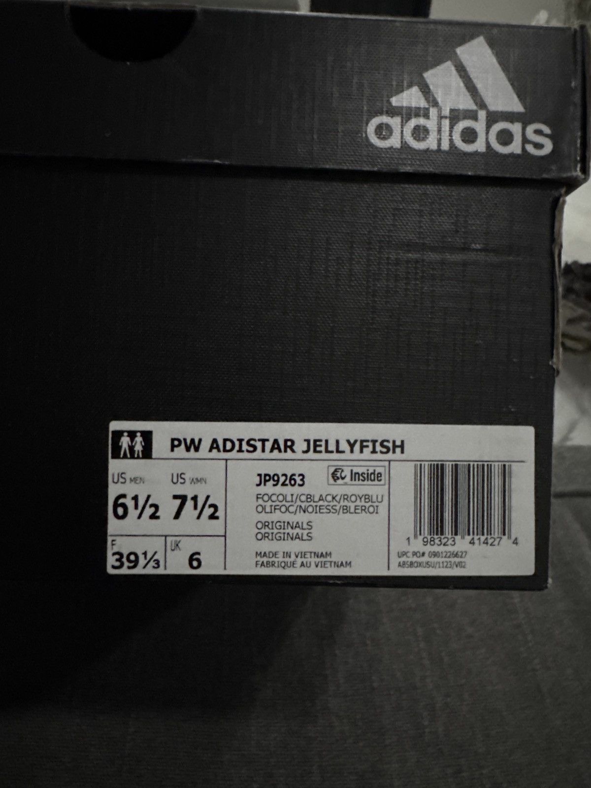 Adidas × Pharrell PHARELL WILLIAMS ADISTAR JELLYFISH VIRGINIA “COMPLEXCON” Size US 6.5 / EU 39-40 - 6 Thumbnail