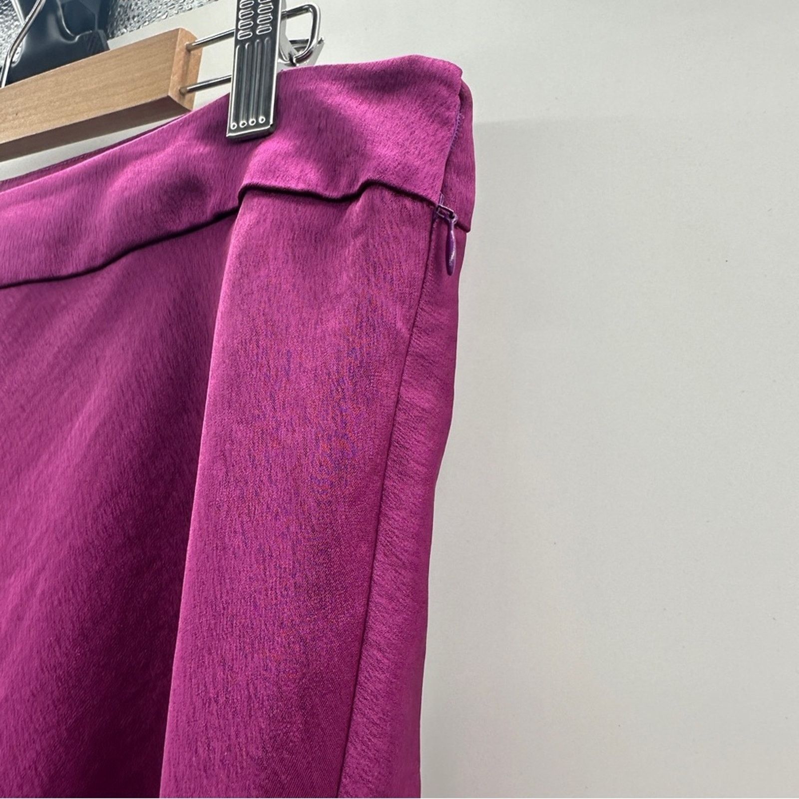 Sezane Sezane Sandy Purple Silky Side Zip Midi Skirt Sz 44 FR Size 32" / US 10 / IT 46 - 6 Thumbnail