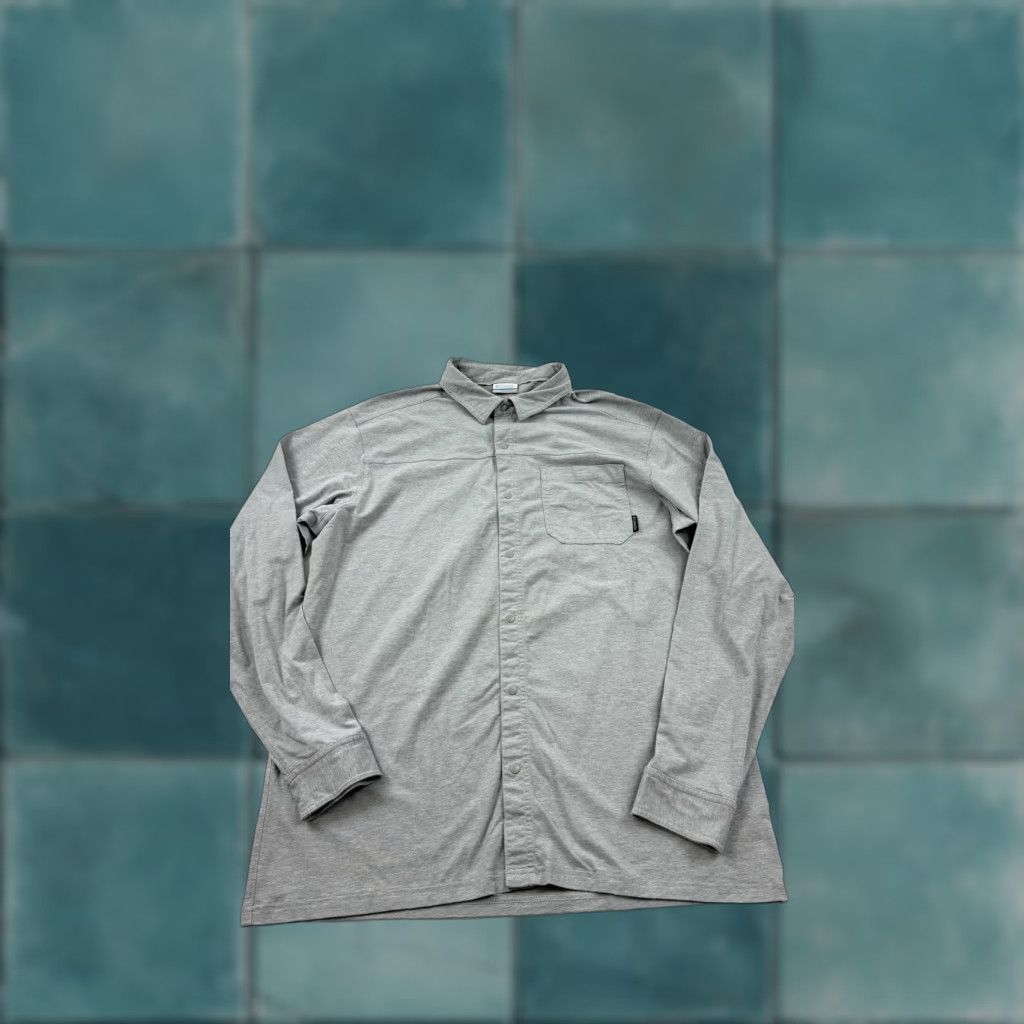 Vintage Columbia Shirt Mens Large Gray Long Sleeve Snap Front Pocket Stretch Casual Size US L / EU 52-54 / 3 - 1 Thumbnail