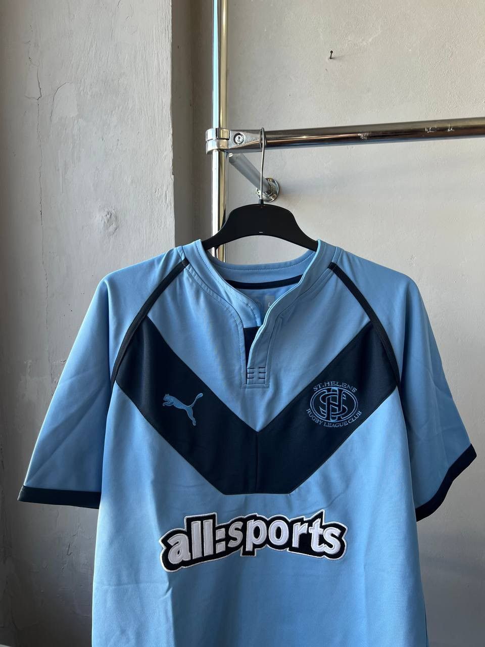 Puma 2005 ST.HELENS RARE VINTAGE RUGBY SHIRT JERSEY SIZE L MENS Size US L / EU 52-54 / 3 - 3 Thumbnail
