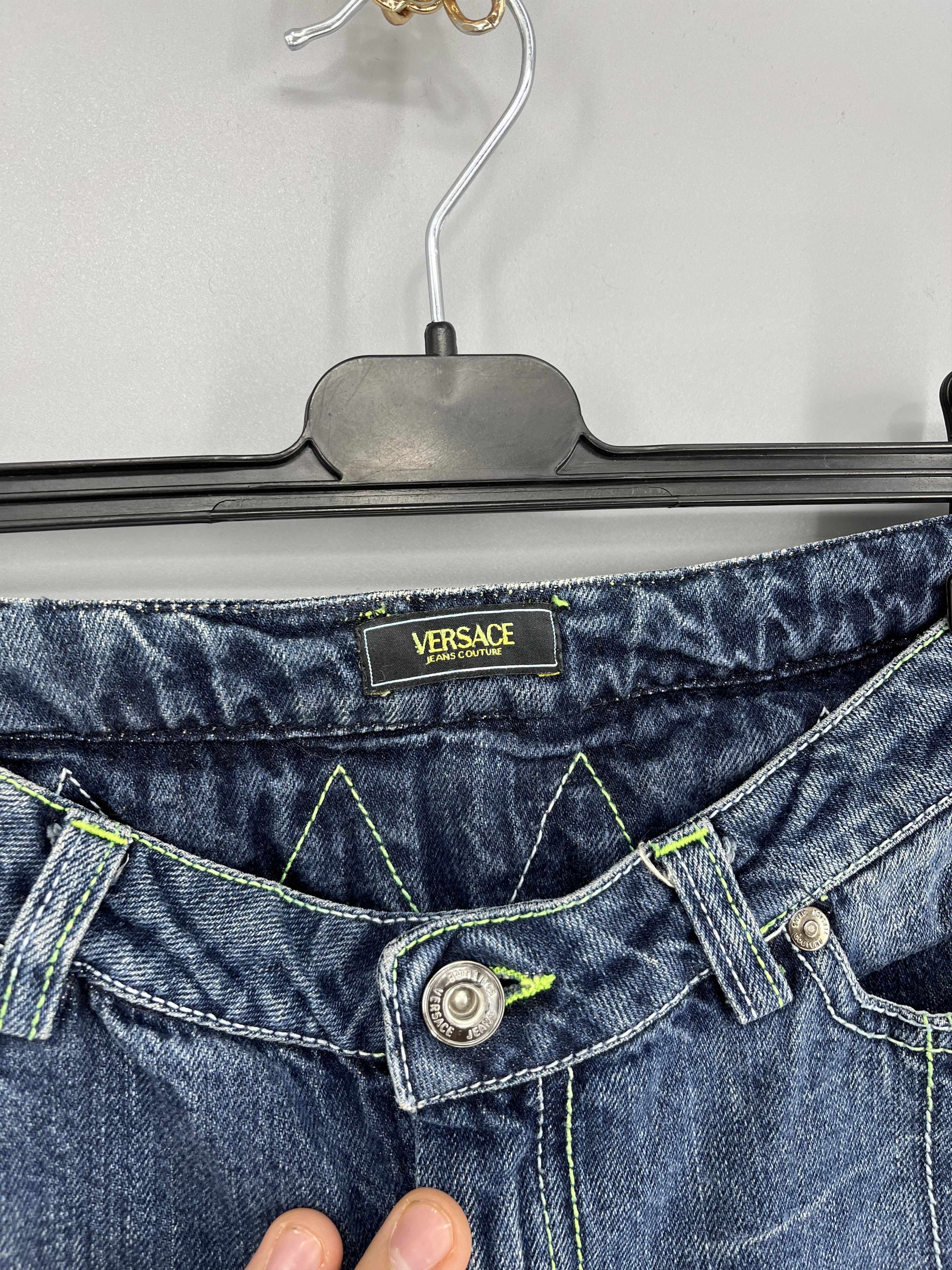 Versace Vintage VERSACE JEANS COUTURE Line Low-Rise Y2k Denim Pants Size 26" / US 2 / IT 38 - 6 Thumbnail