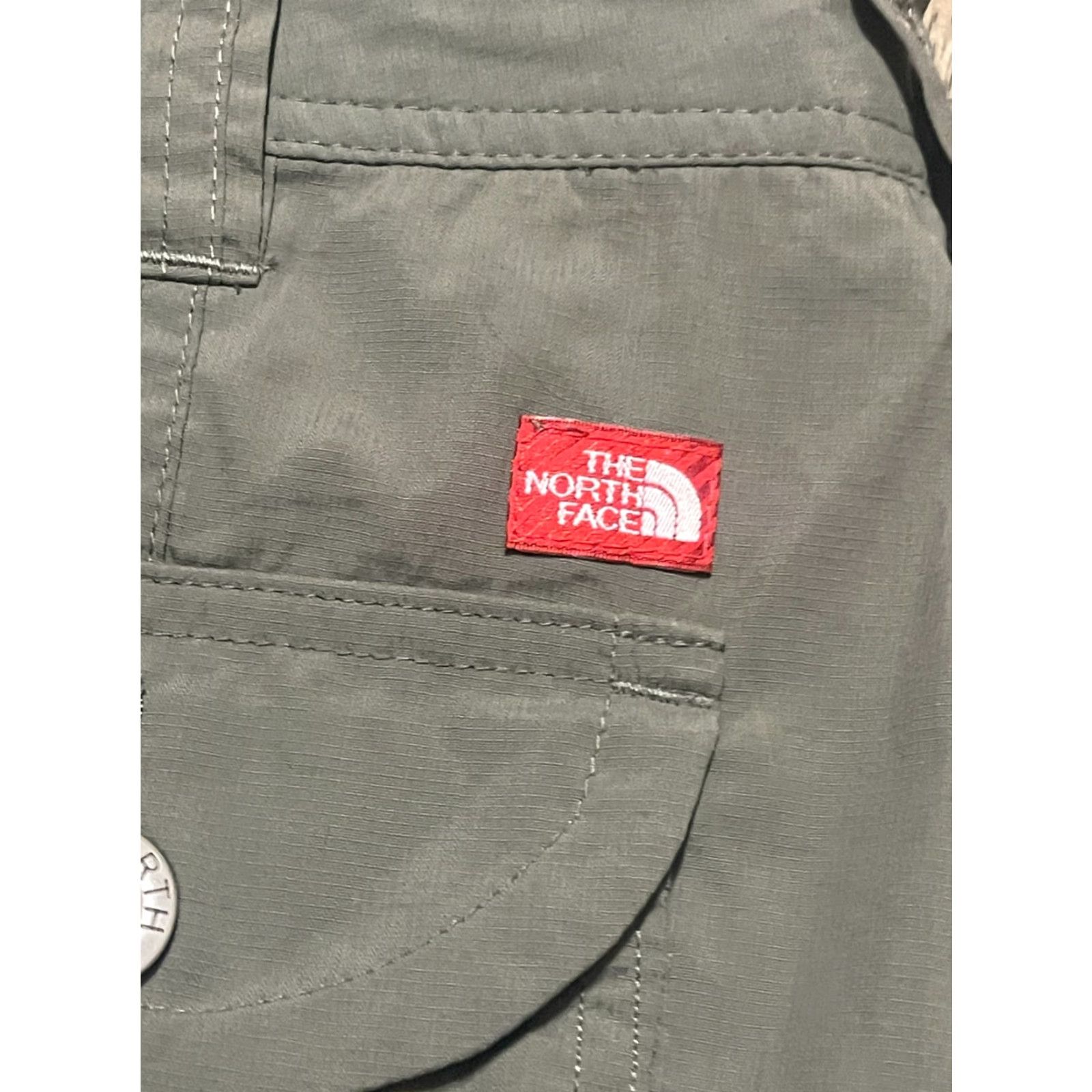 The North Face The North Face Skirt Women’s 6 Green Mini Short Pockets Logo Size 28" / US 6 / IT 42 - 4 Thumbnail