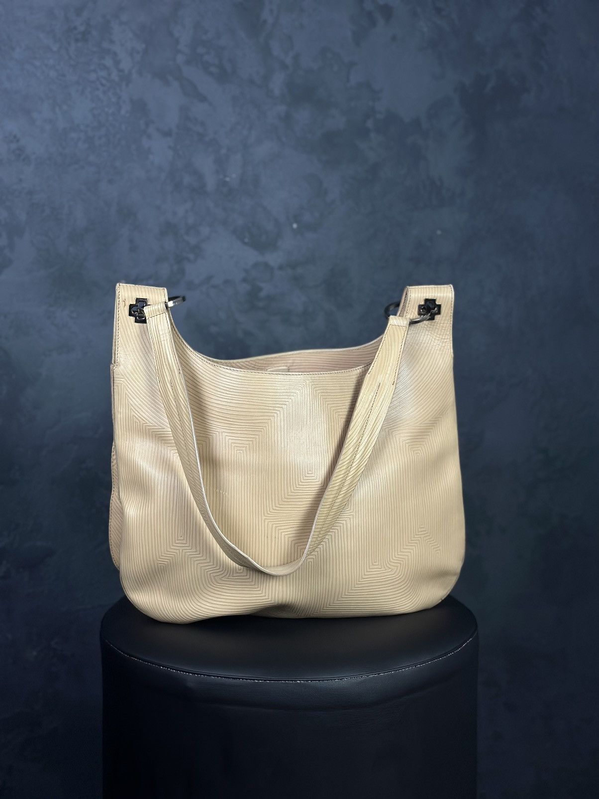 Bally BALLY LEATHER HANDBAG ITALY Size ONE SIZE - 2 Thumbnail