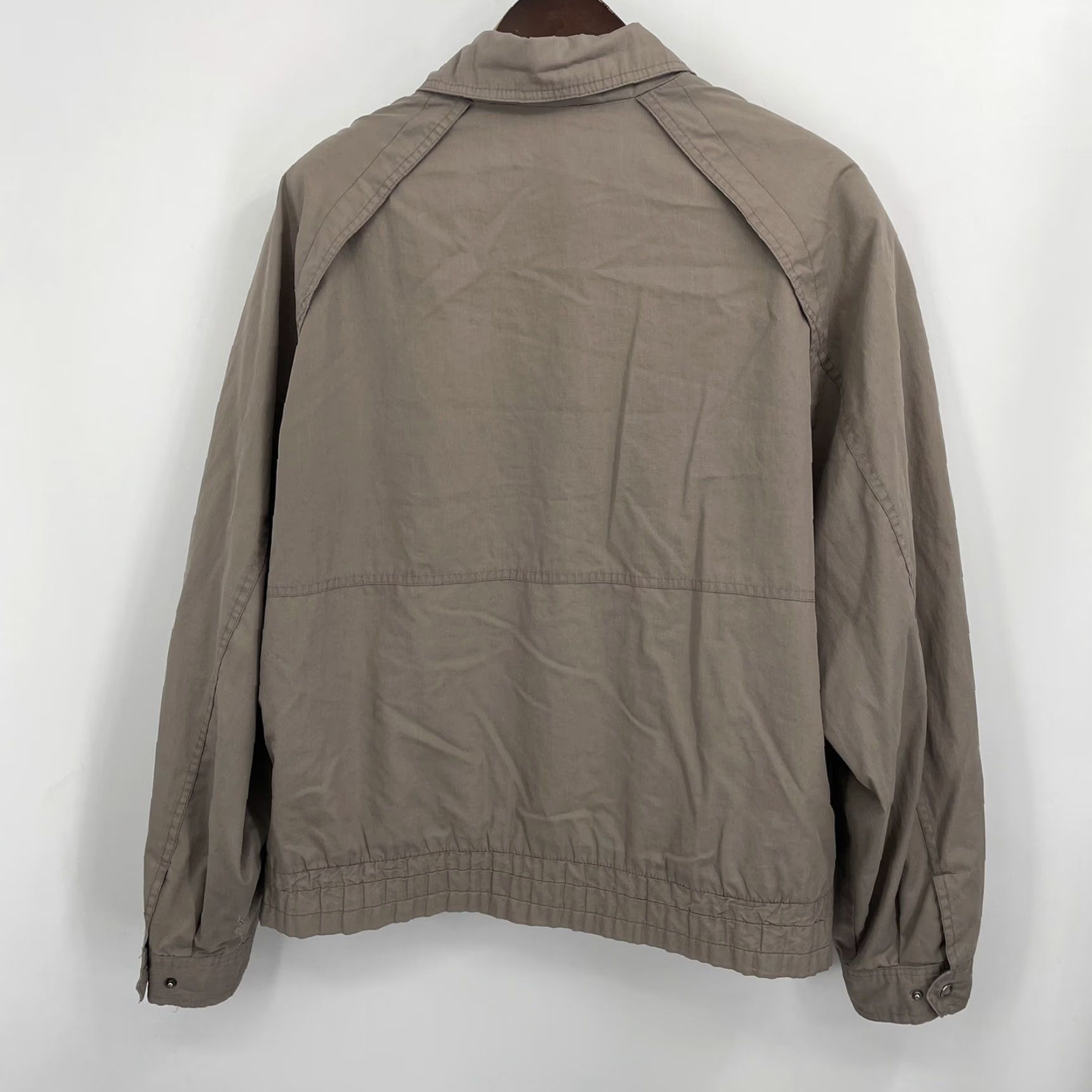 Members Only VINTAGE Members Only Jacket Men XL Beige Zip Up 90s Bomber Coat with Shoulder Pads Mens XL Beige 80s READ Size US XL / EU 56 / 4 - 5 Thumbnail