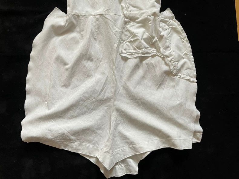 Comme des Garcons Comme des Garcons White sleeveless stitching special-shape Size M / US 6-8 / IT 42-44 - 3 Thumbnail