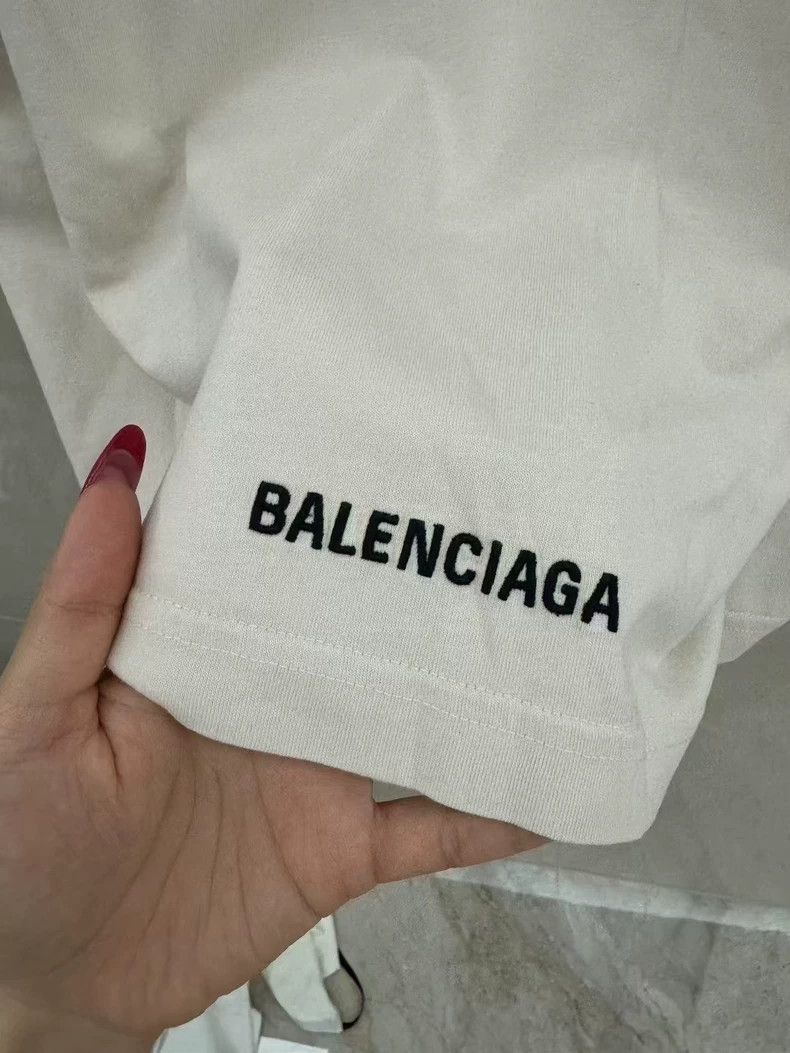 Balenciaga Balenciaga Back letter short sleeve Size US S / EU 44-46 / 1 - 6 Thumbnail