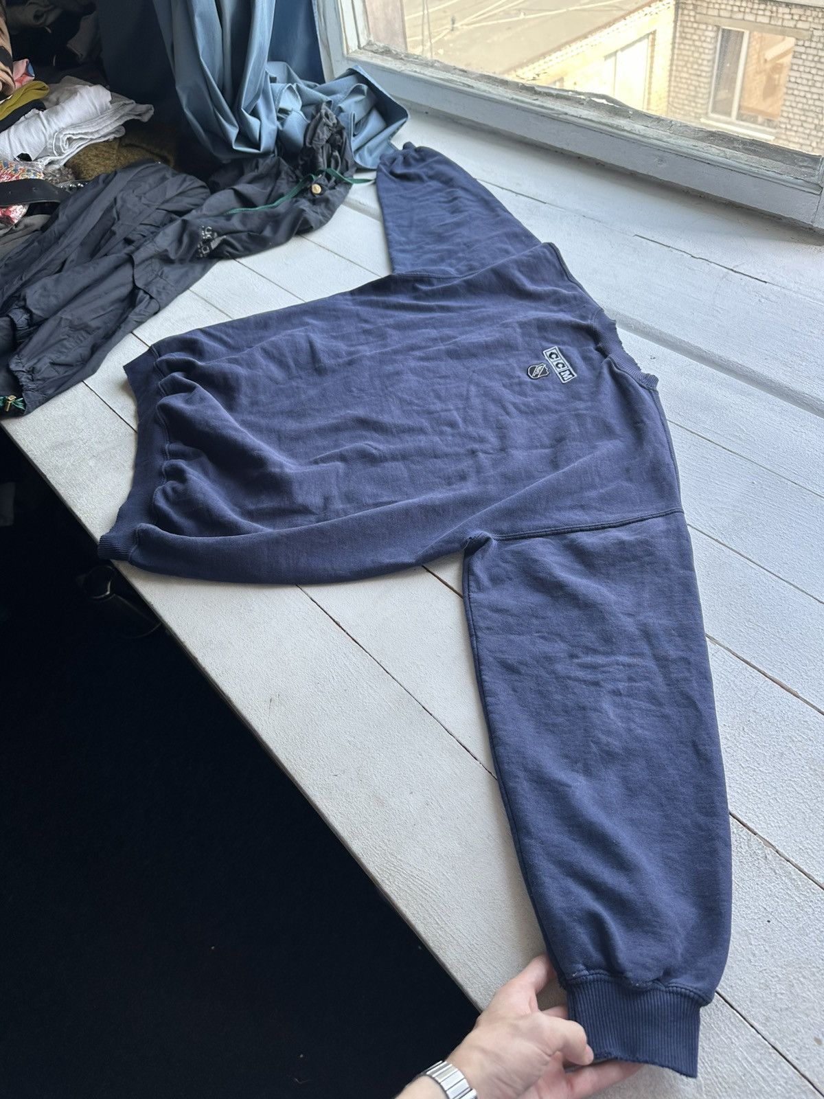 NHL 🚨VNTG 90s BLUES ST. LOUIS Hockey SWEATSHIRT long sleeve Size US L / EU 52-54 / 3 - 11 Thumbnail