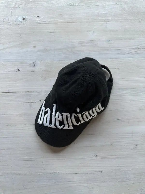 Balenciaga Balenciaga Diagonal Logo Embroidered Cap Size ONE SIZE - 1 Thumbnail