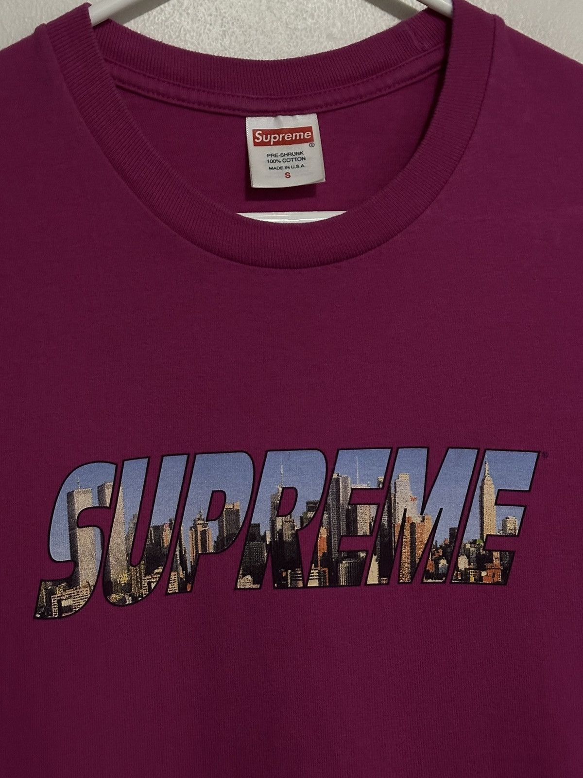 Supreme Supreme Gotham Tee Size US S / EU 44-46 / 1 - 2 Thumbnail