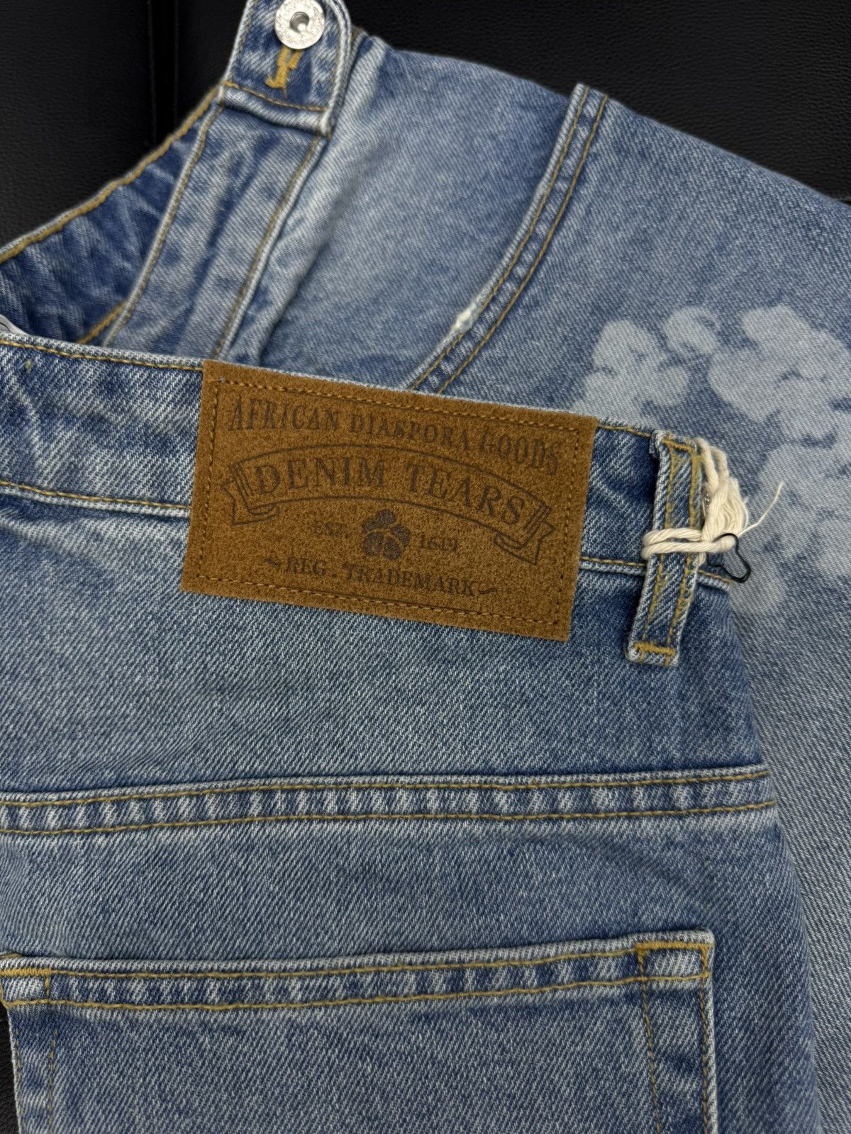 DENIM TEARS Denim Tears Cotton Wreath 2025 Shorts Size M Blue (NEW) Size US 32 / EU 48 - 8 Thumbnail