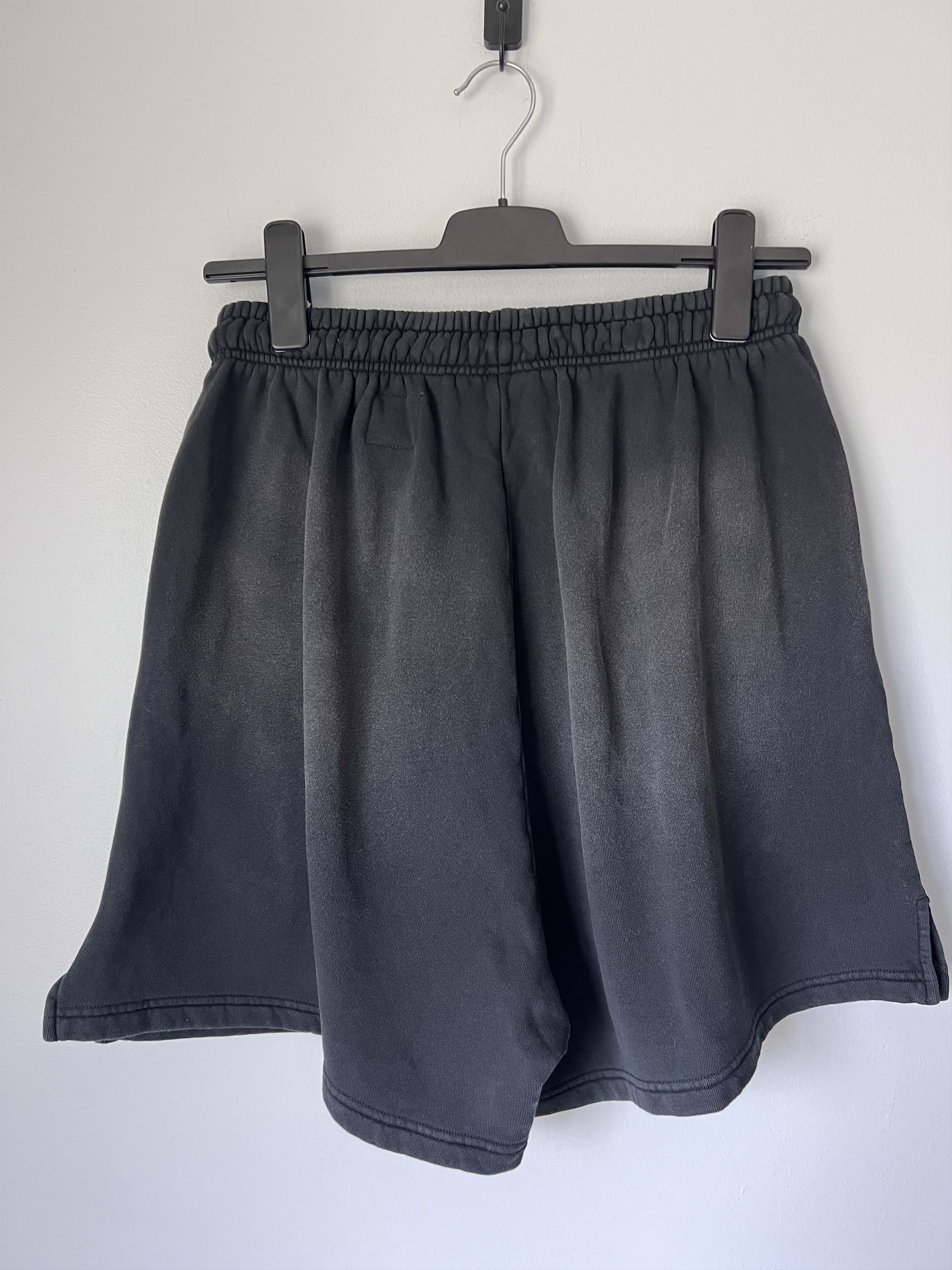 HELLSTAR Hellstar Flame Shorts in Black Size US 34 / EU 50 - 5 Thumbnail