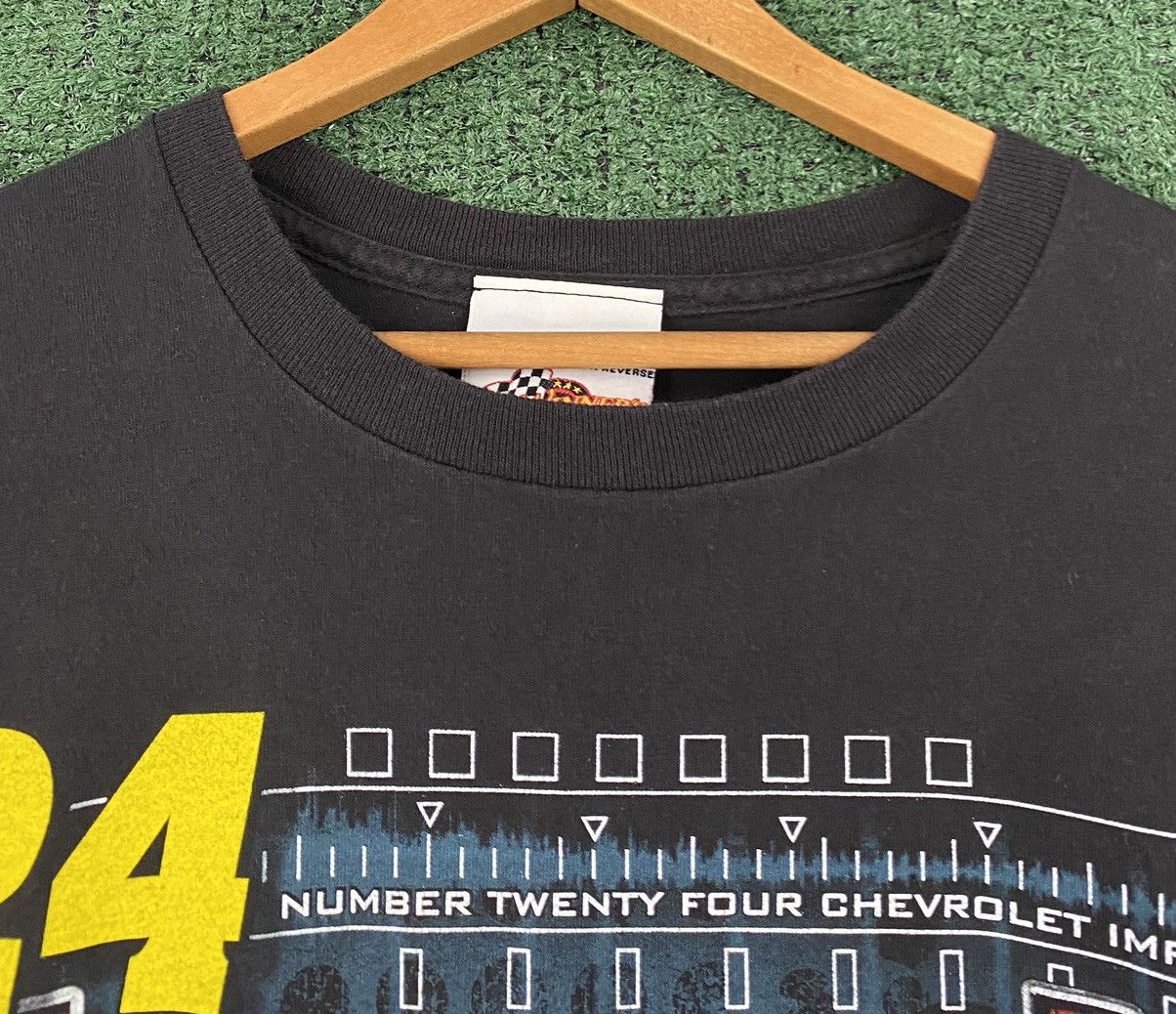Winners Circle 2009 NASCAR Jeff Gordon Impala Double Sided Racing T-shirt Size US XL / EU 56 / 4 - 3 Thumbnail