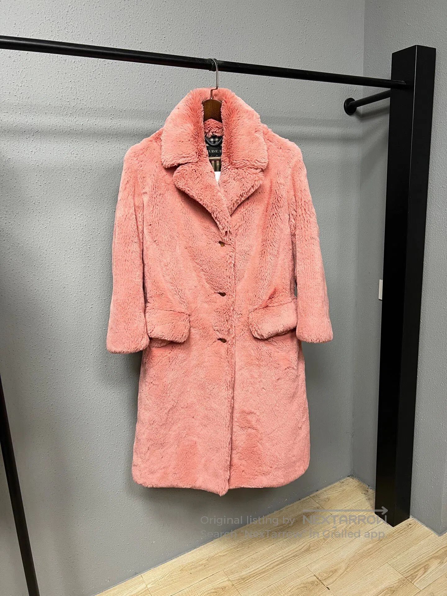 Burberry Burberry Pink Faux Fur Check Coat. Size XS / US 0-2 / IT 36-38 - 1 Thumbnail