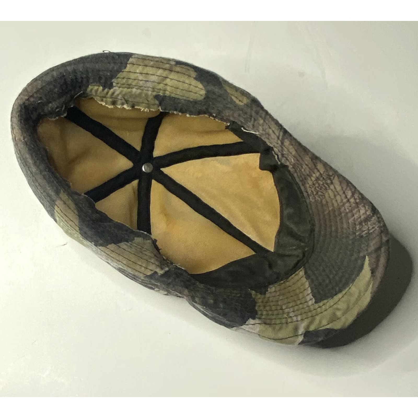 Vintage VINTAGE Hunting Camo Hat Cap Winter Unisex Adults M Camouflage Hunter Theme Mens/Womens Size ONE SIZE - 2 Thumbnail